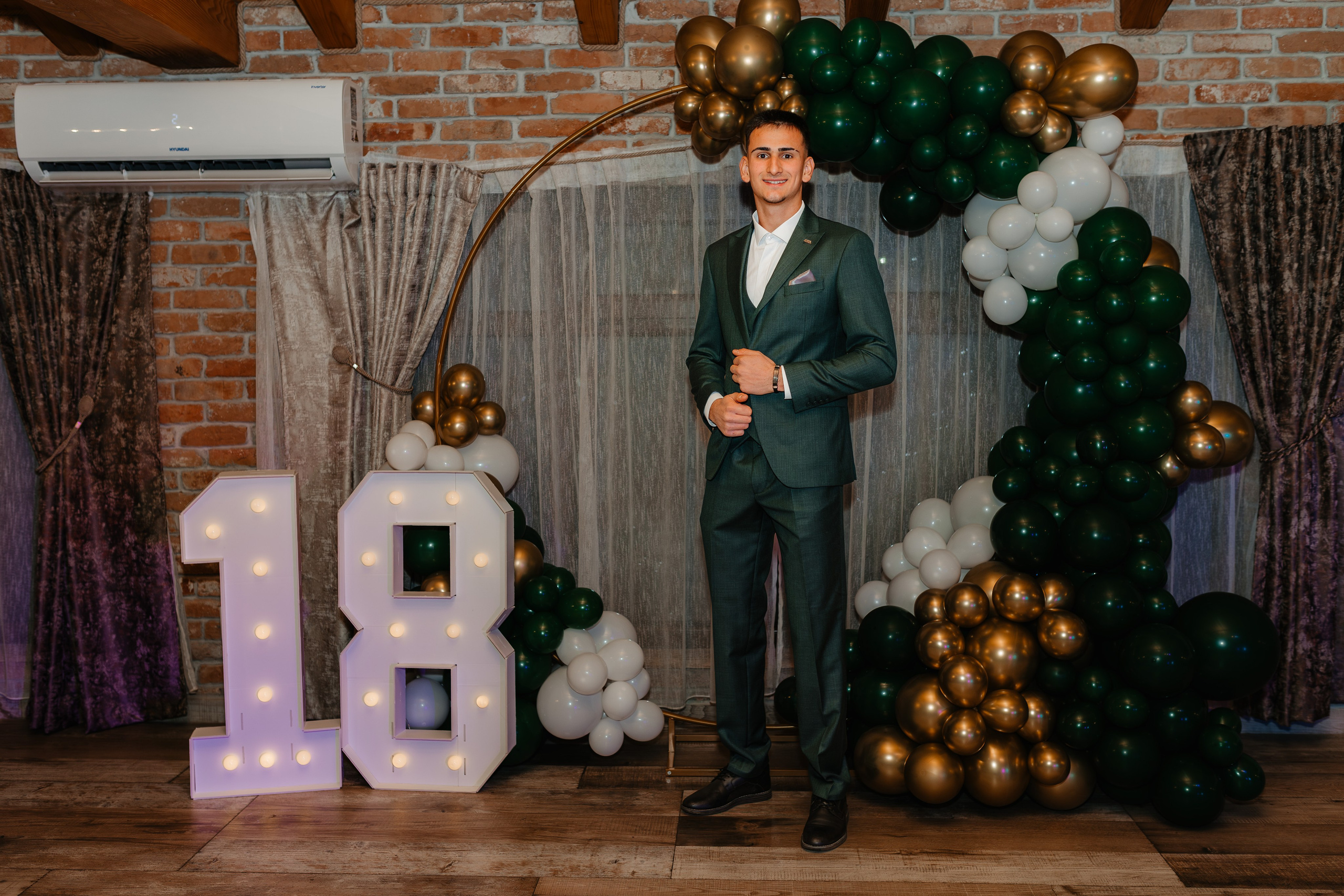 Majorat Mitel. Ionut Brehuescu — Fotograf