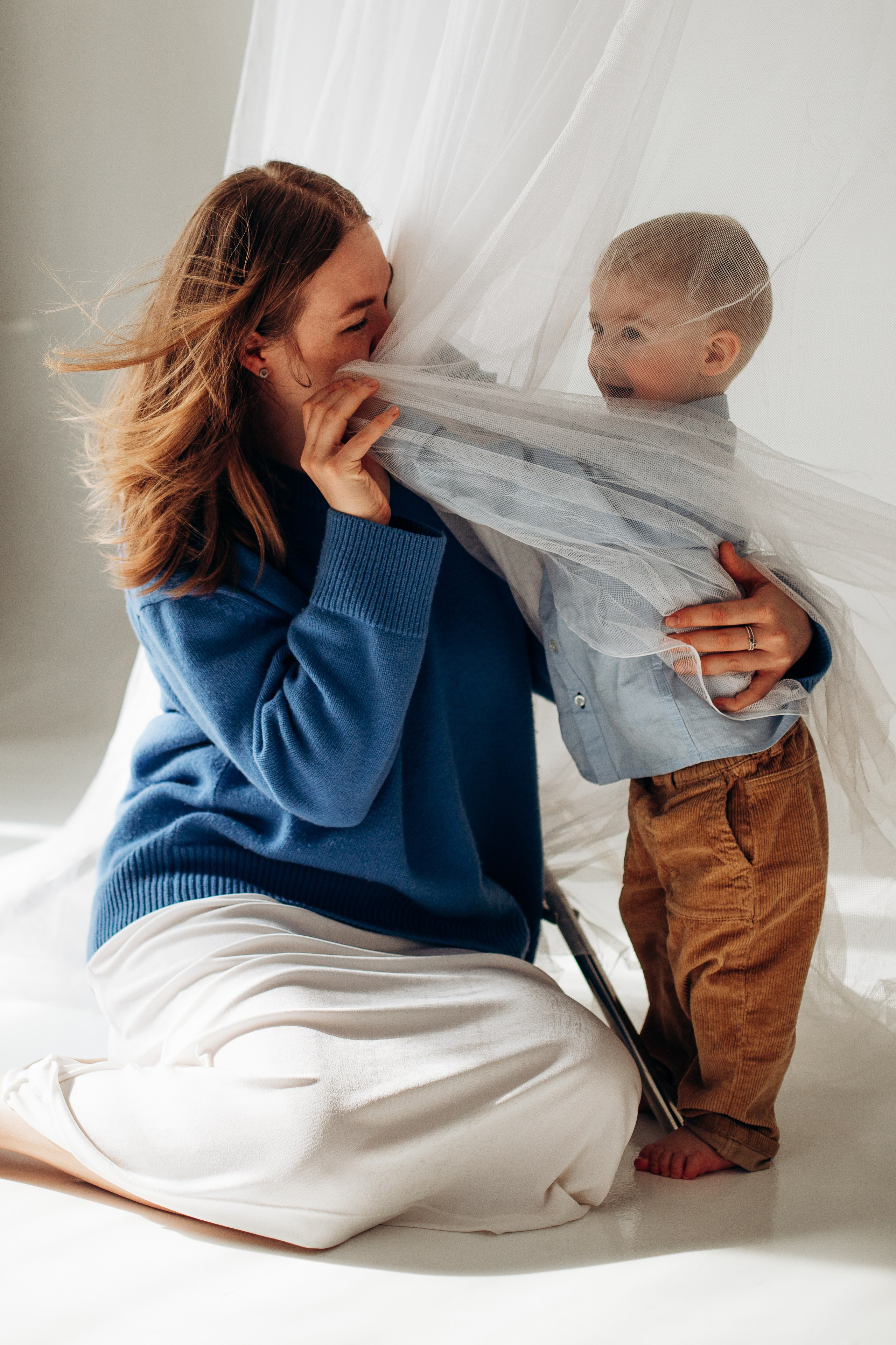 Аня, Ира и Миша. Главная