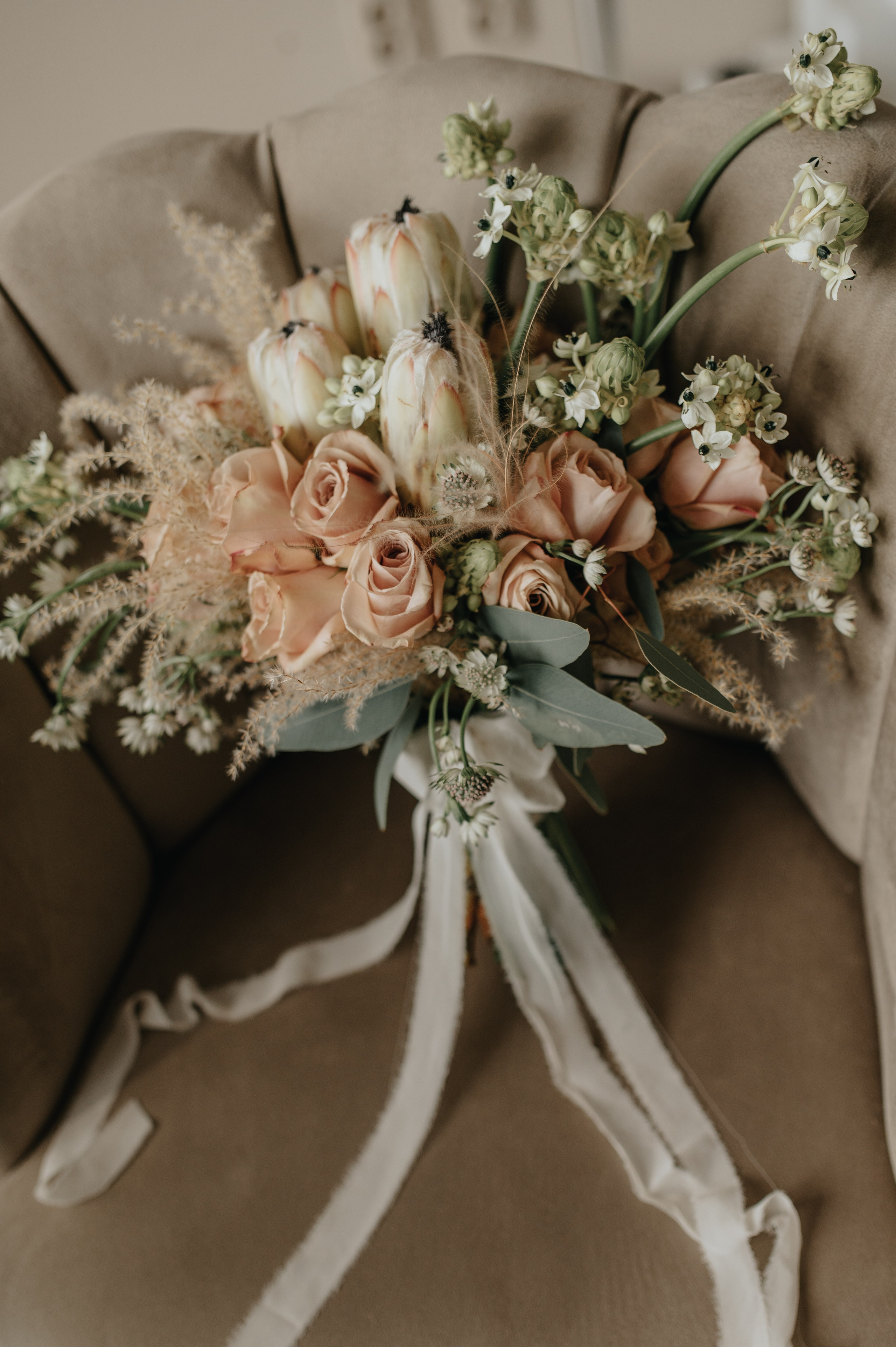 Sedinta foto boudoir. Proud Vision Weddings | Wedding Photography & Film — Servicii profesionale Foto Video Nunta Iasi