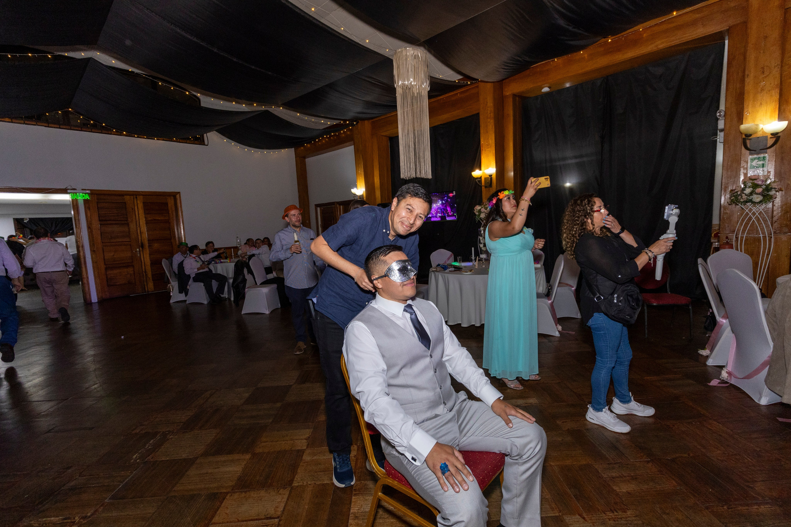 Susan y José Luis. Dinka & Emilio - El arte de preservar lo que no se repite