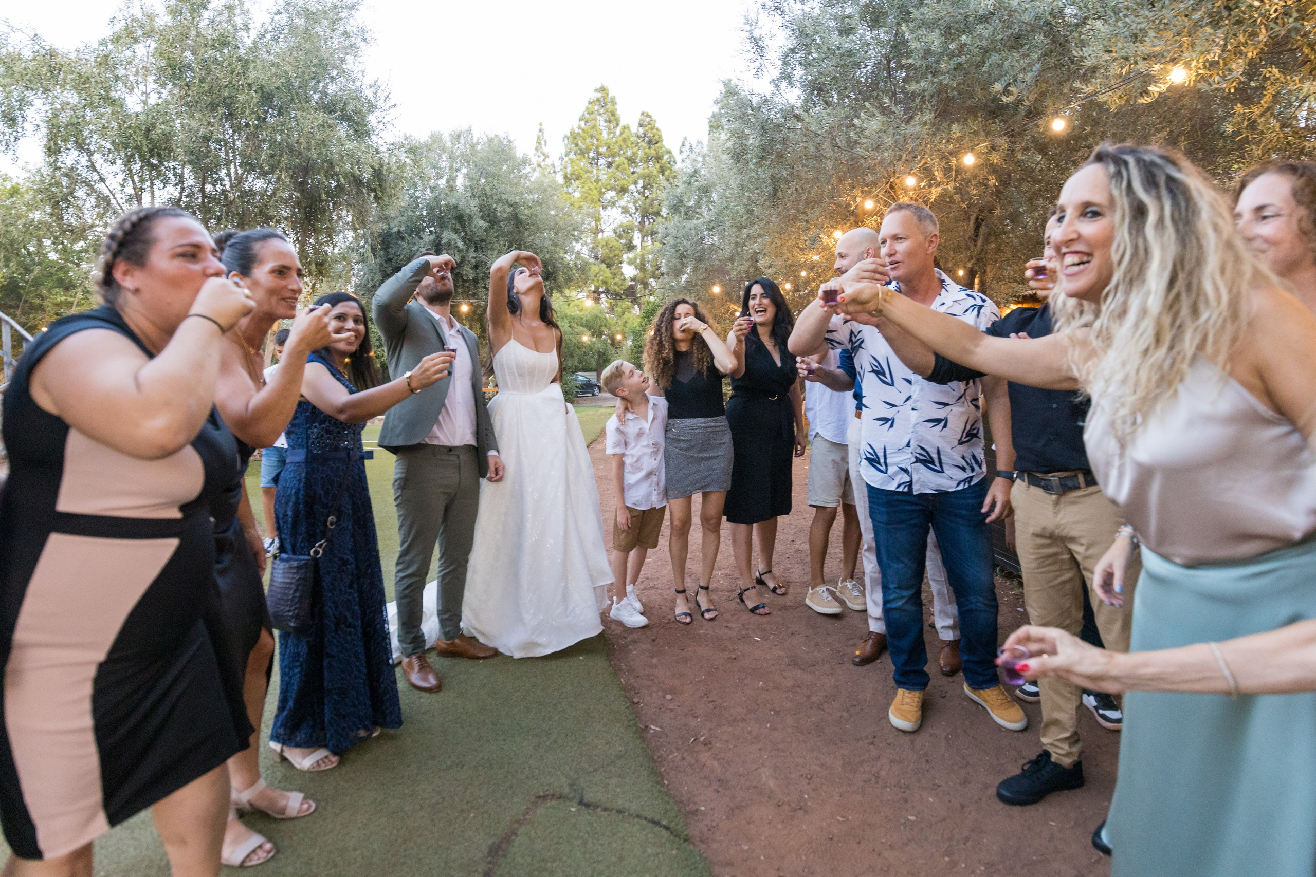 Shovel & Ido. AMIR BUCHNIK PHOTOGRAPHER