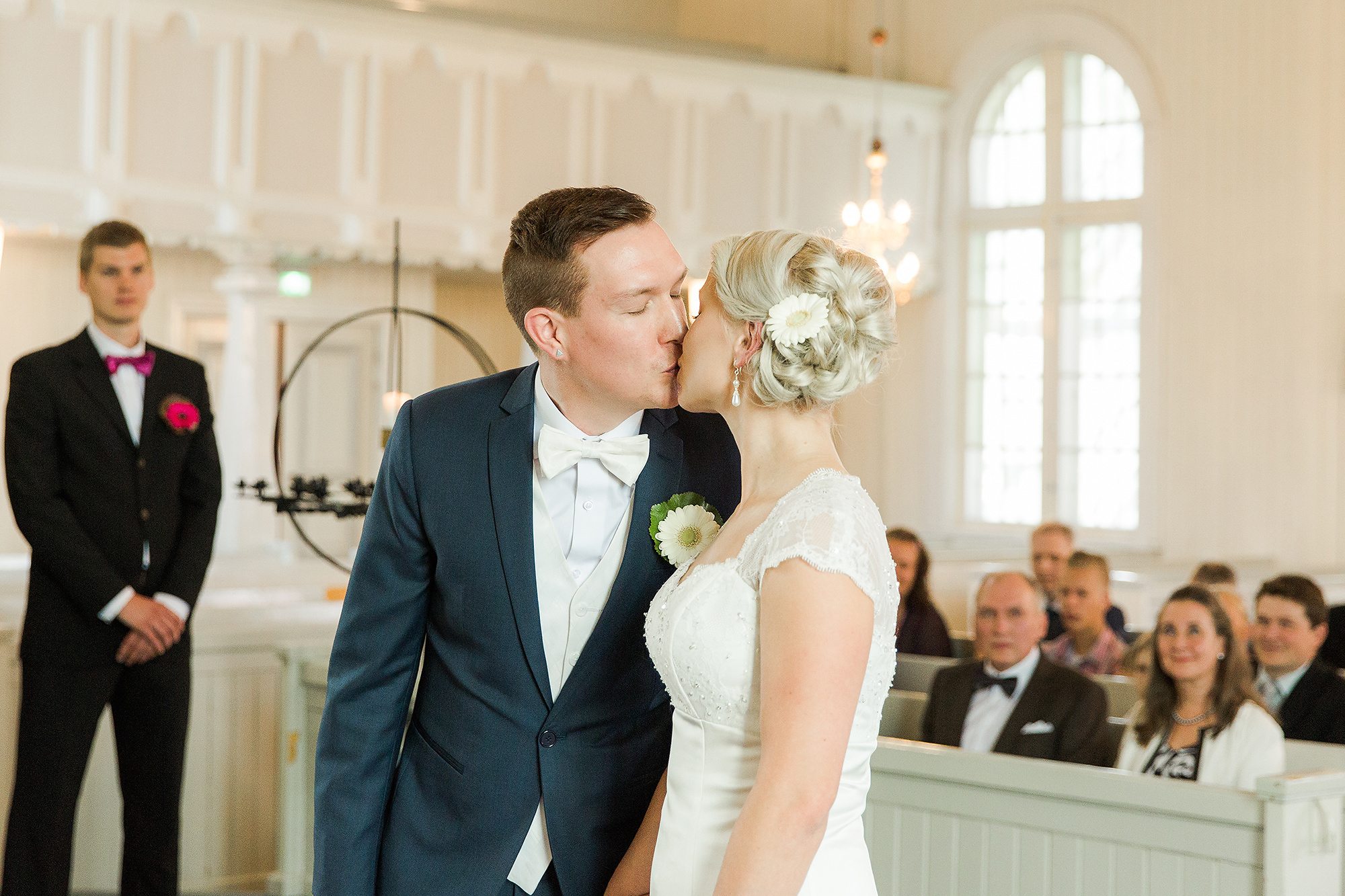 Hanna&Petteri, Orivesi, Einon Pirtti, dokumentaarinen hääkuvaus Pirkanmaalla