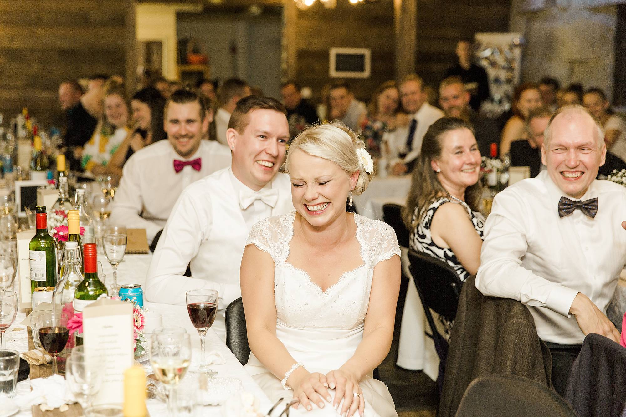 Hanna&Petteri, Orivesi, Einon Pirtti, dokumentaarinen hääkuvaus Pirkanmaalla