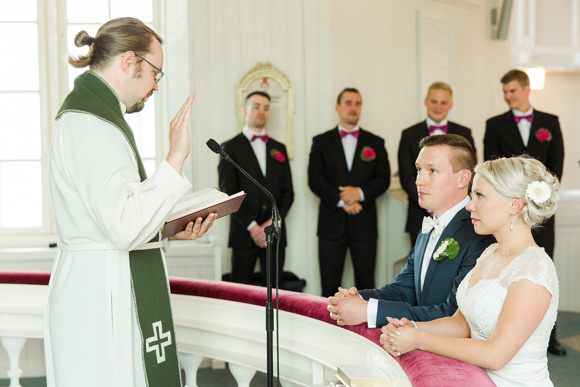 Hanna&Petteri, Orivesi, Einon Pirtti, dokumentaarinen hääkuvaus Pirkanmaalla