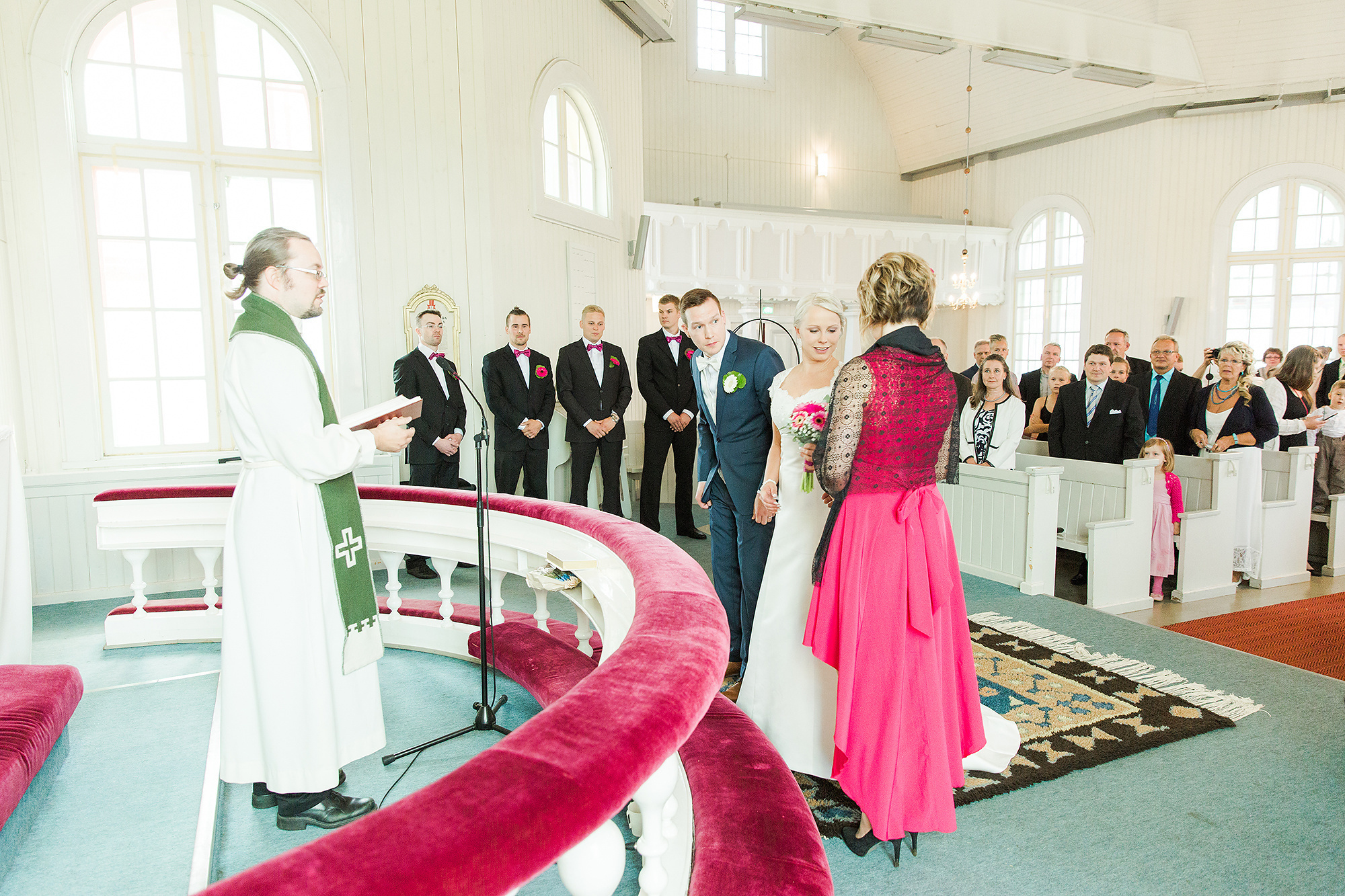 Hanna&Petteri, Orivesi, Einon Pirtti, dokumentaarinen hääkuvaus Pirkanmaalla