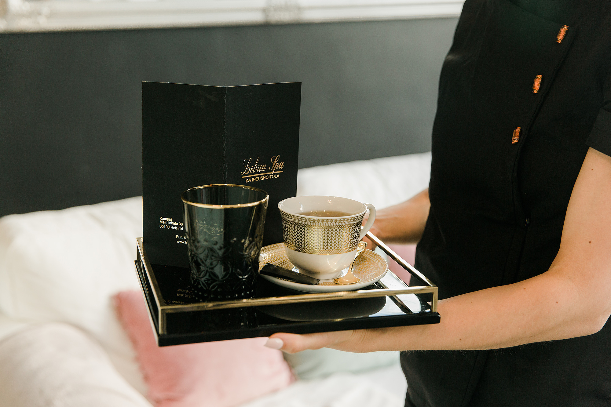 Kauneushoitolan kuvaus, henkilöstö- ja yrityskuvaus (mainoskuvaus).  Somekuvat.