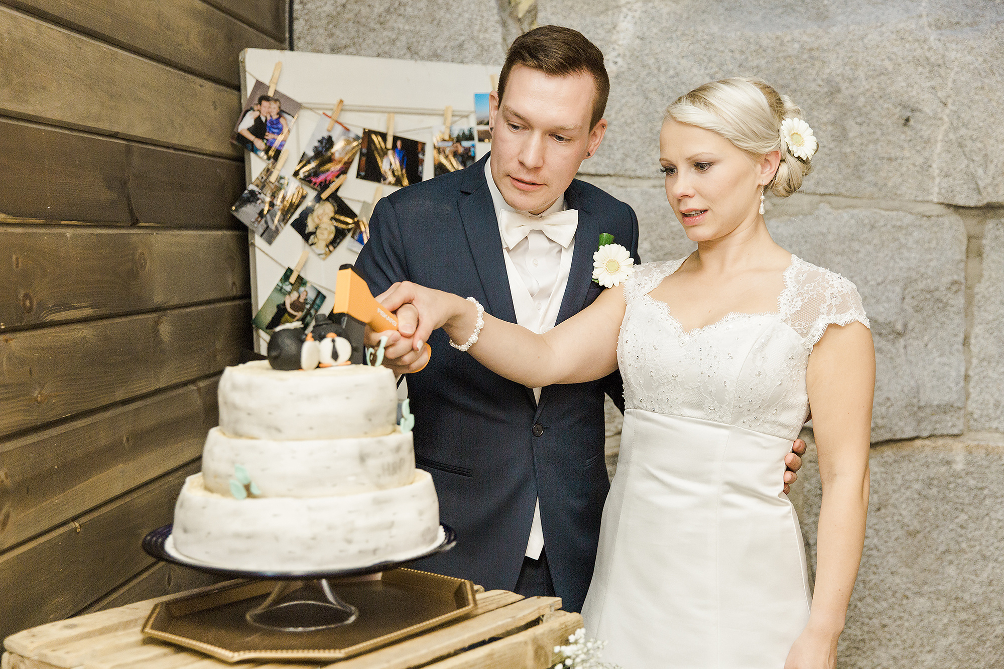 Hanna&Petteri, Orivesi, Einon Pirtti, dokumentaarinen hääkuvaus Pirkanmaalla