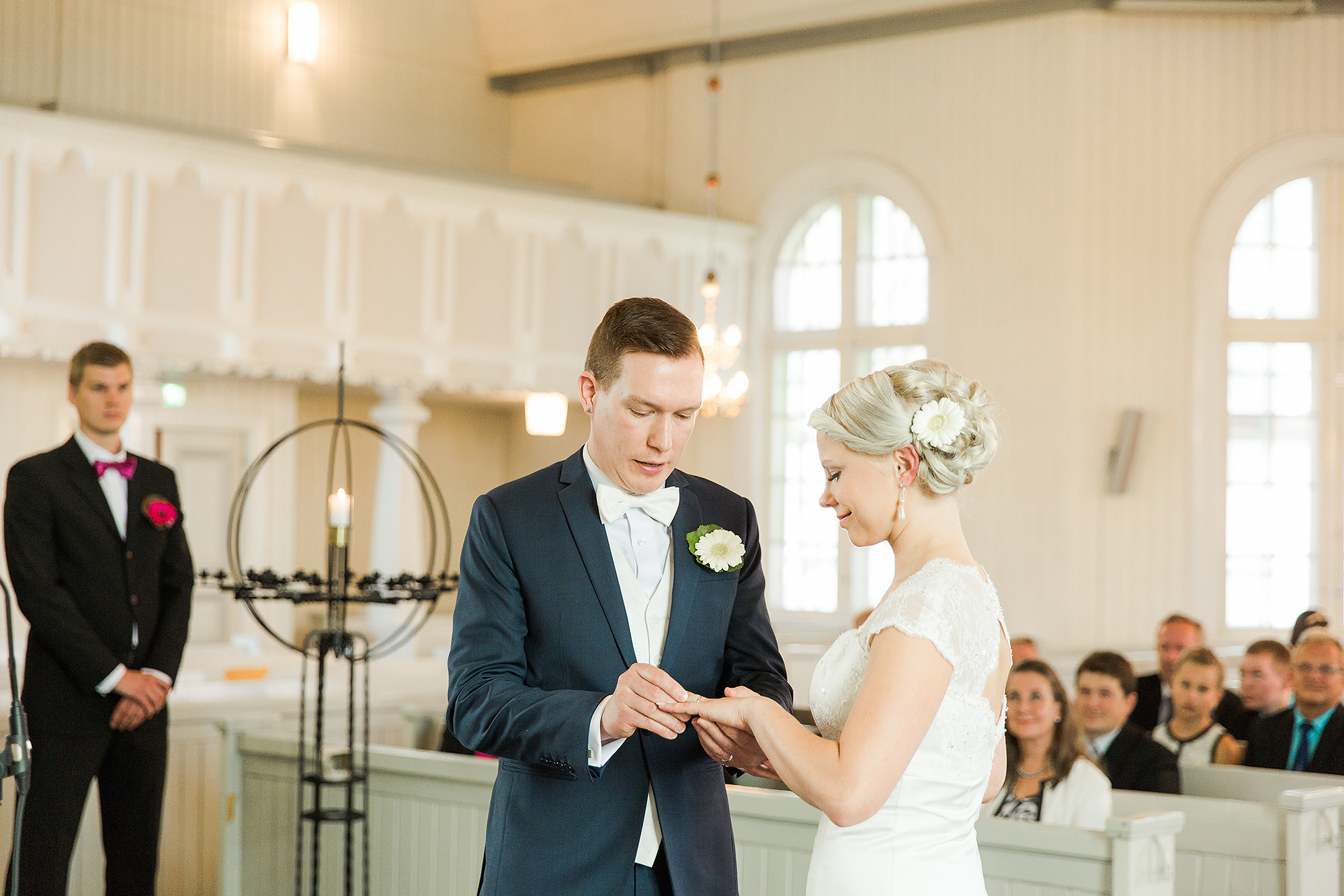 Hanna&Petteri, Orivesi, Einon Pirtti, dokumentaarinen hääkuvaus Pirkanmaalla