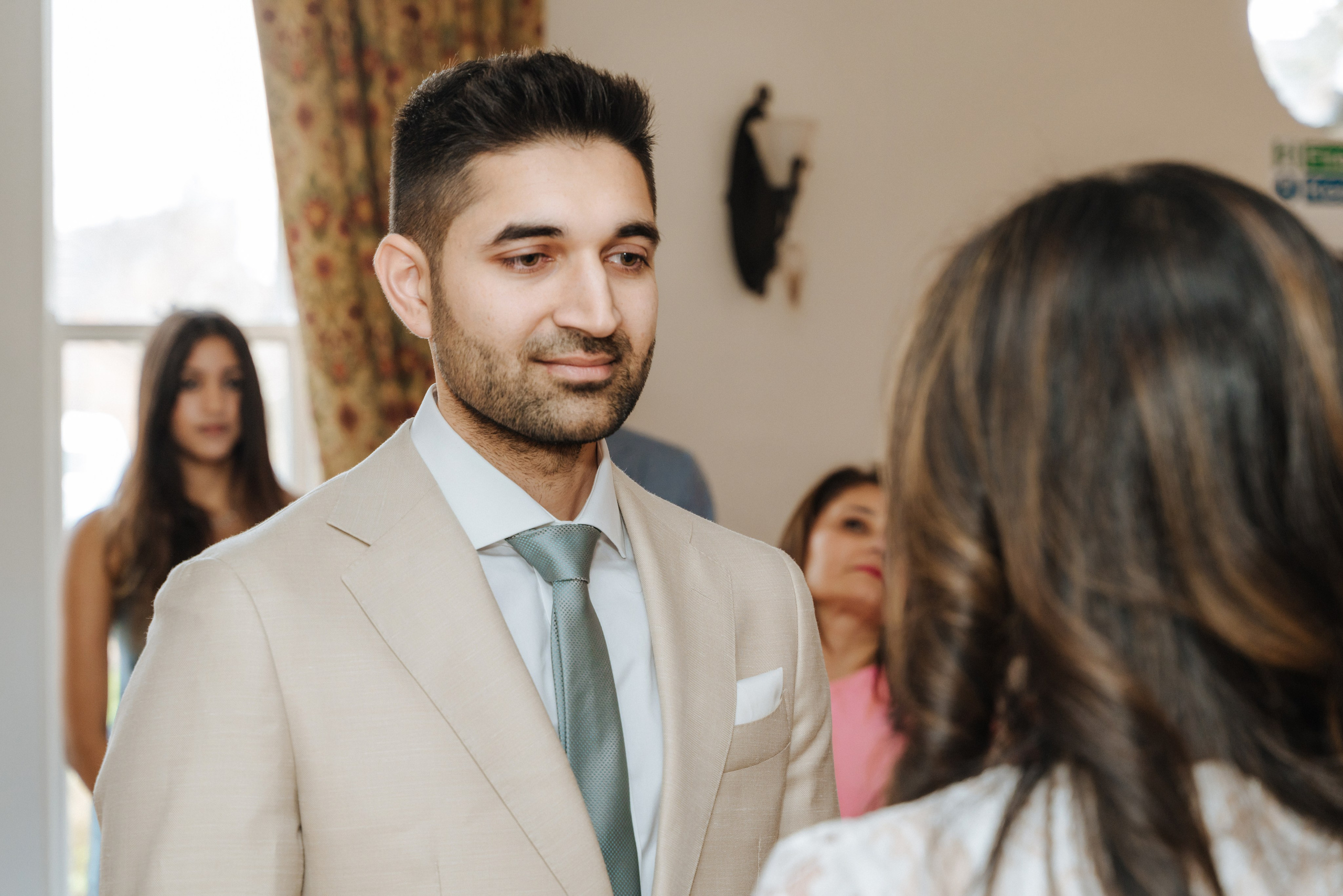 St Albans Register Office, St Albans Register Office wedding , St Albans, wedding in St Albans, civil ceremony in St Albans Register Office, small wedding, photographer for small wedding in St Albans Register Office