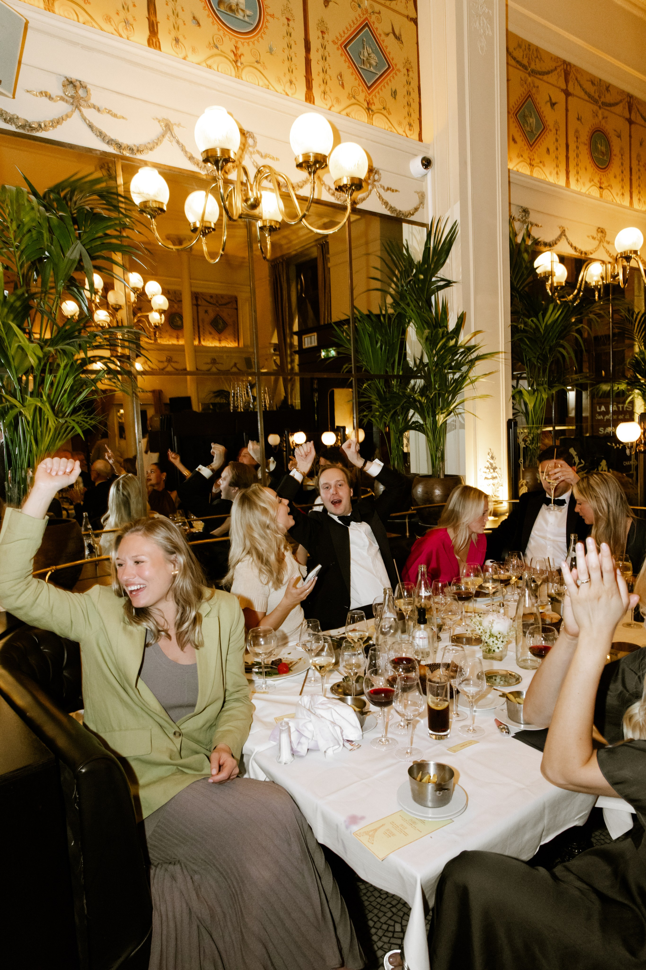 Clara & Douglas | Wedding Photography in Paris. Paris Wedding Photographer