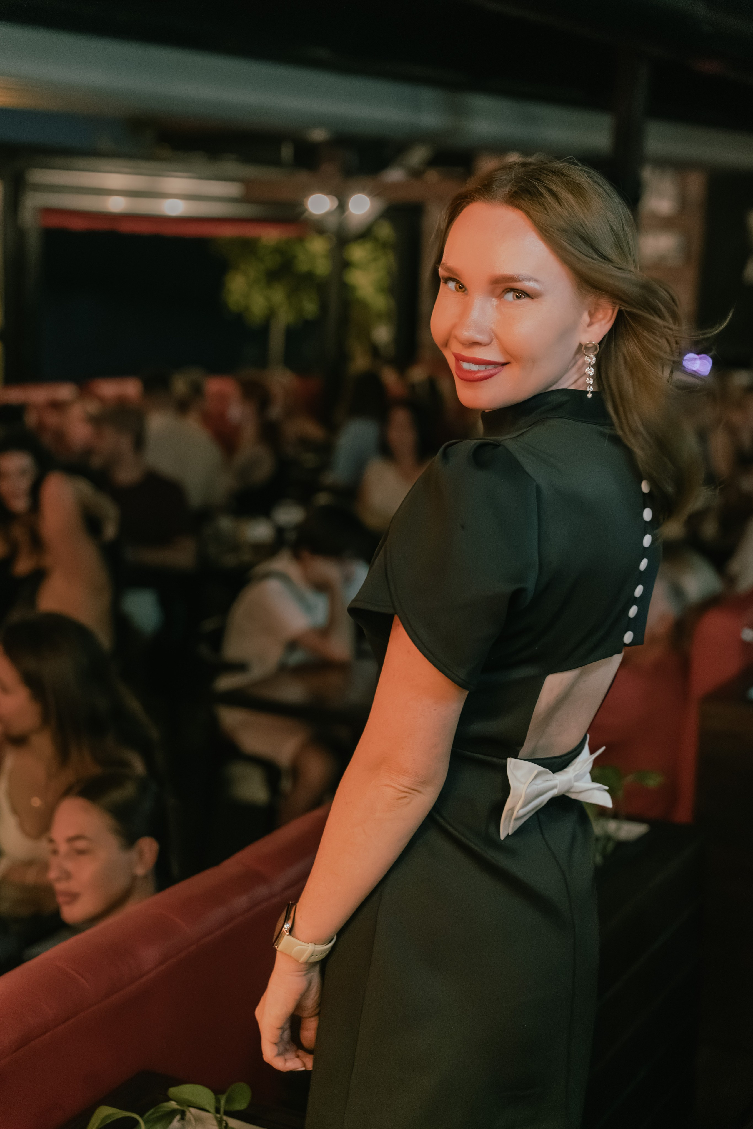 My Friends Pub. UNRATED PHOTO