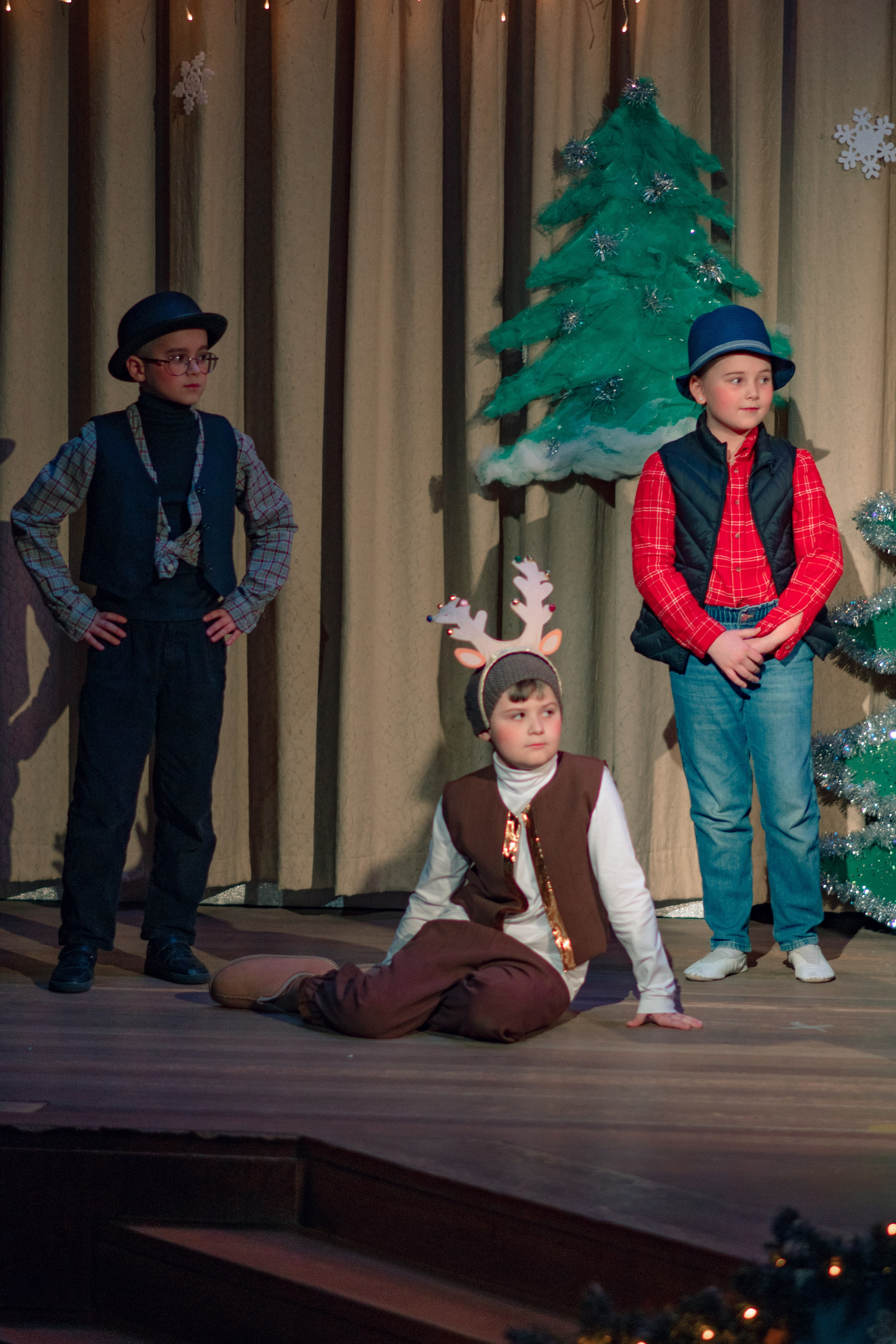 Театральная студия. Семейный и детский фотограф