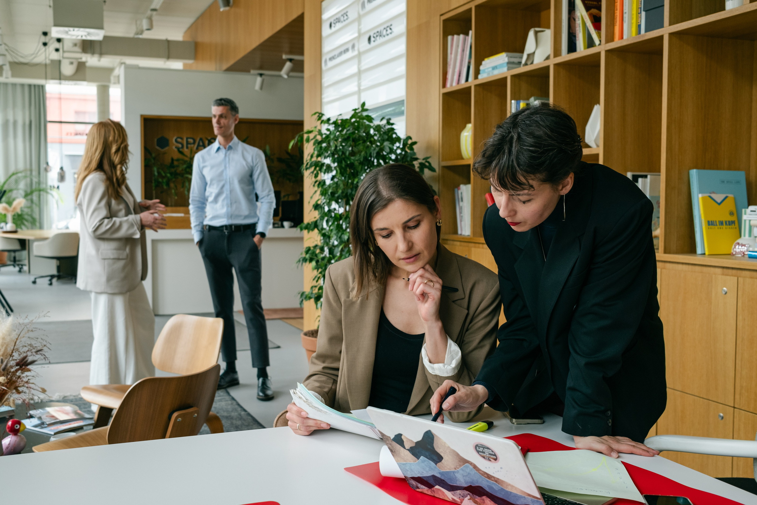 SternMeister. Professional Photographer in Berlin — Portraits, Love Story, Events, F