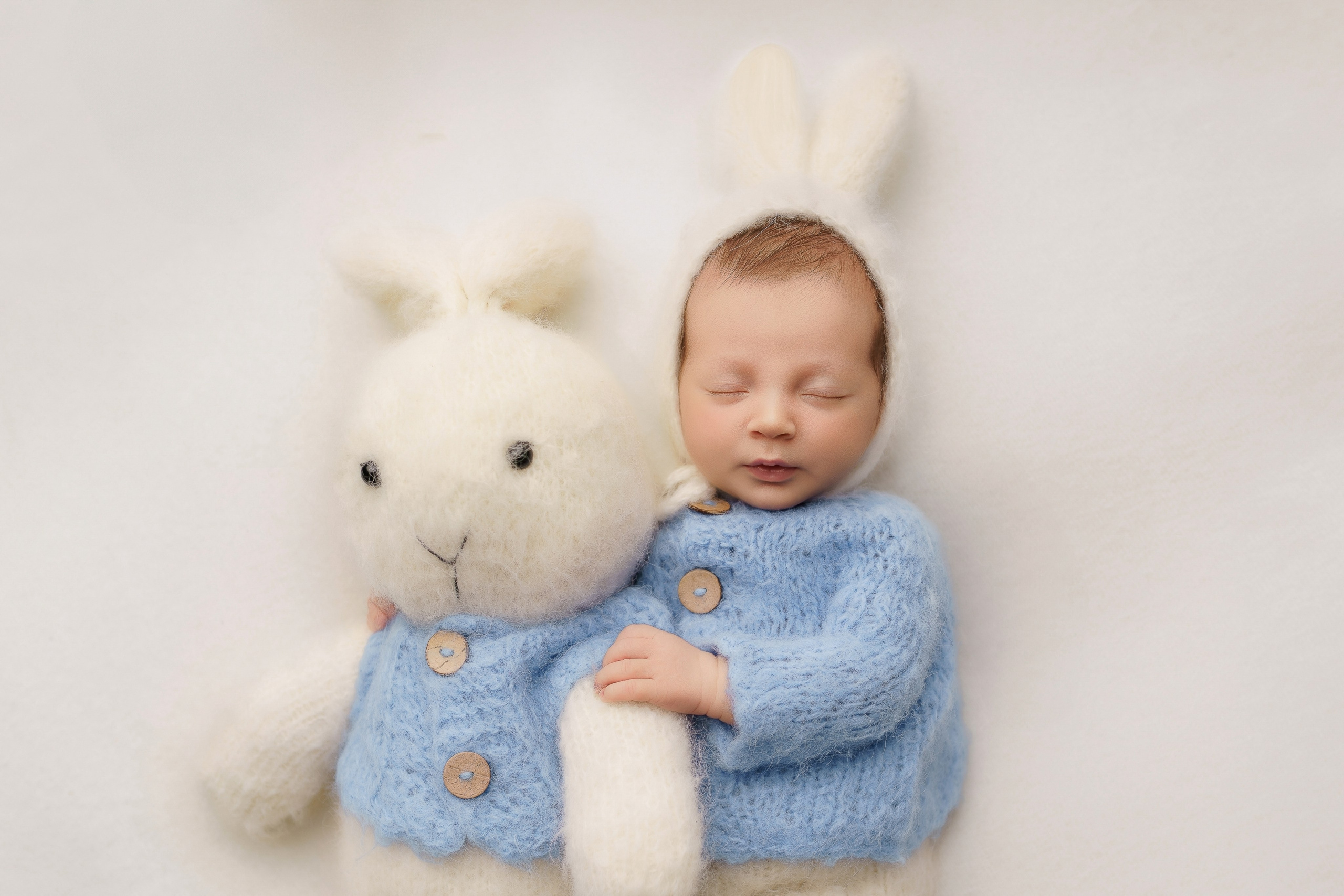 Esu Aleksandra naujagimių ir kudikių fotografė iš Vilniaus