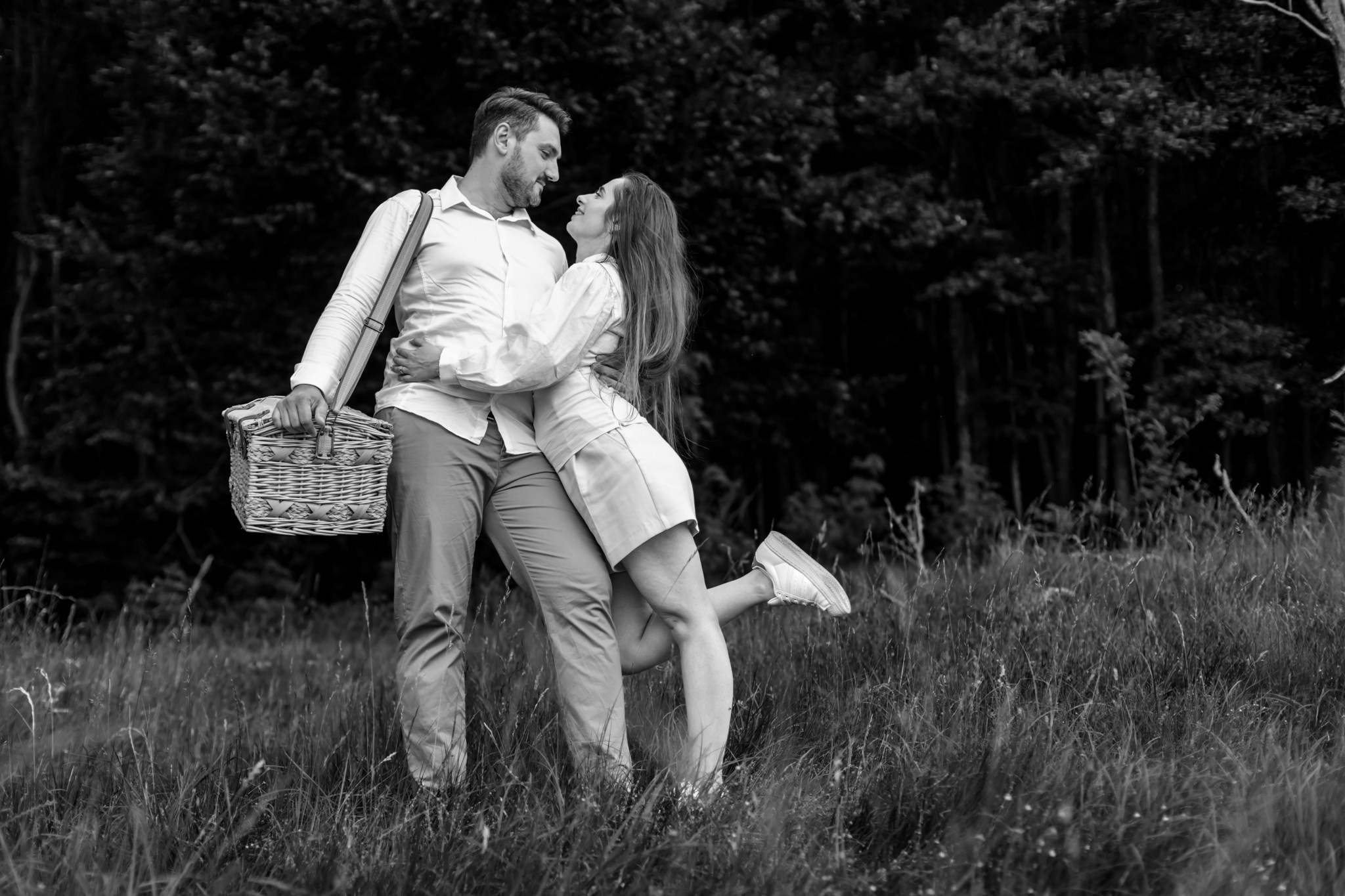 Elena & Bogdan - Save The Date - Pitești. Fotograf Profesionist Pitesti-Bucuresti| Mircea Seinea