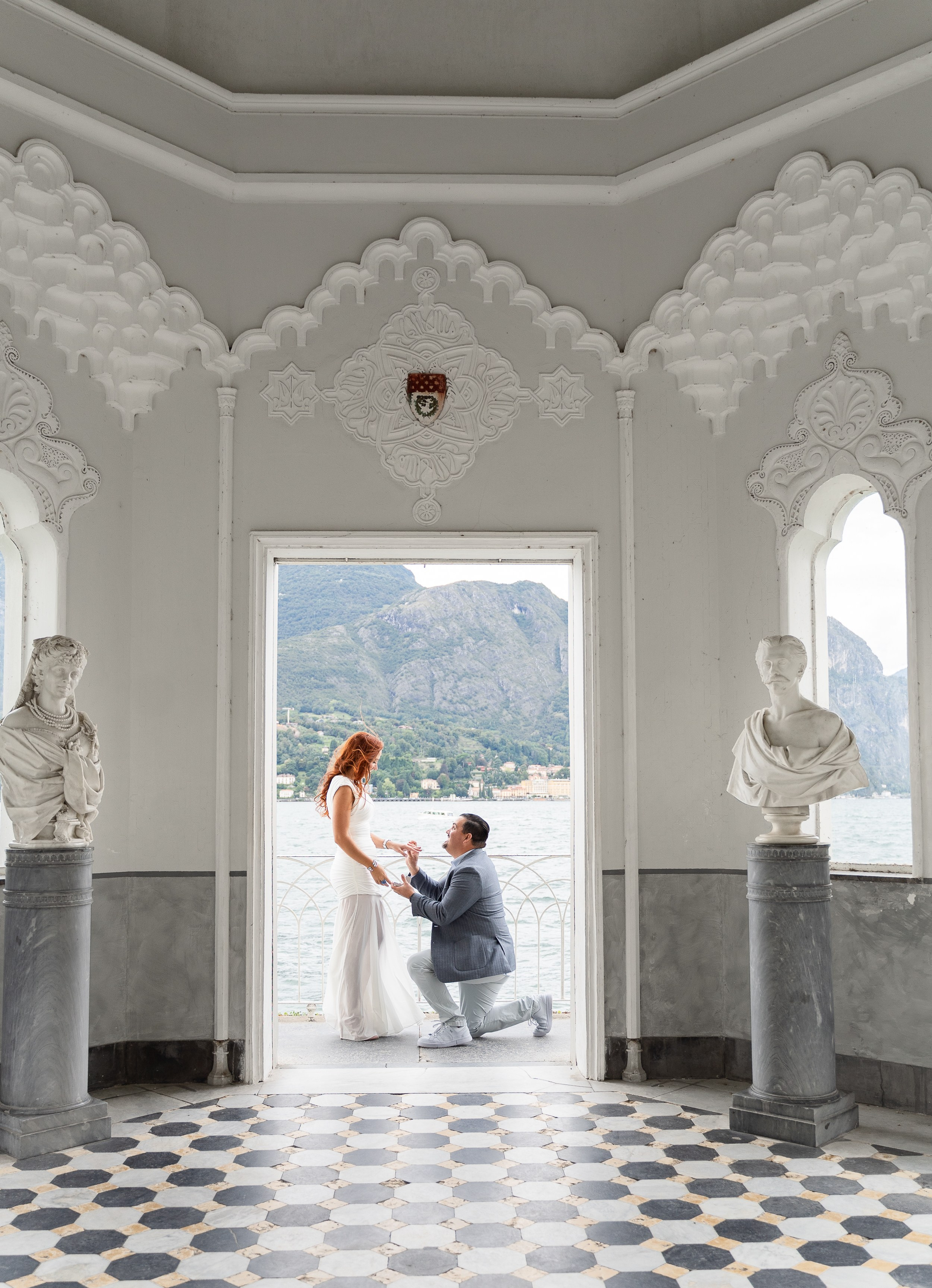 Villa Melzi Secret Proposal in Bellagio. Proposal Photographer in Lake Como