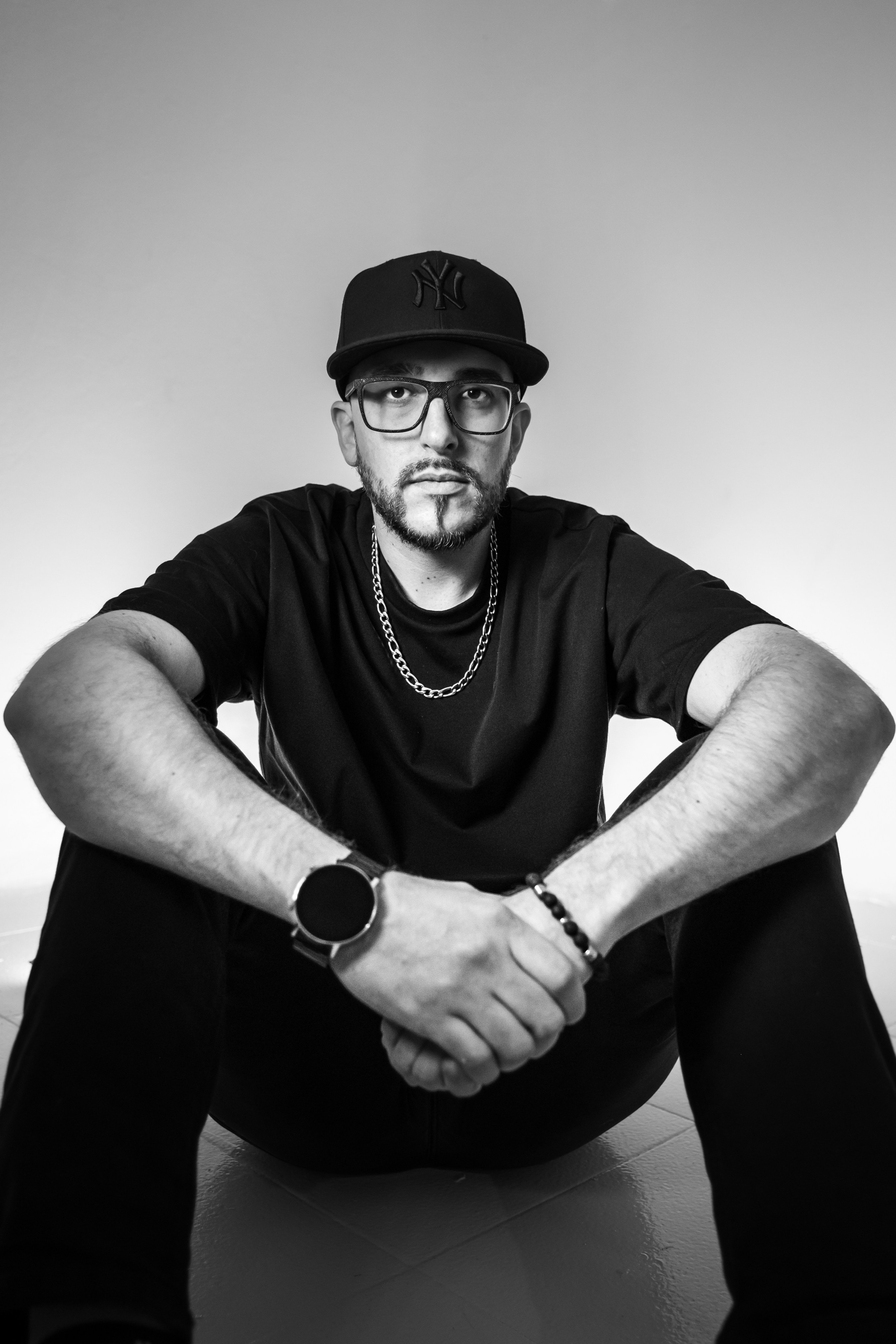 Sesiones de fotos en estudio en Gran Canaria / Retratos elegantes y estilo único