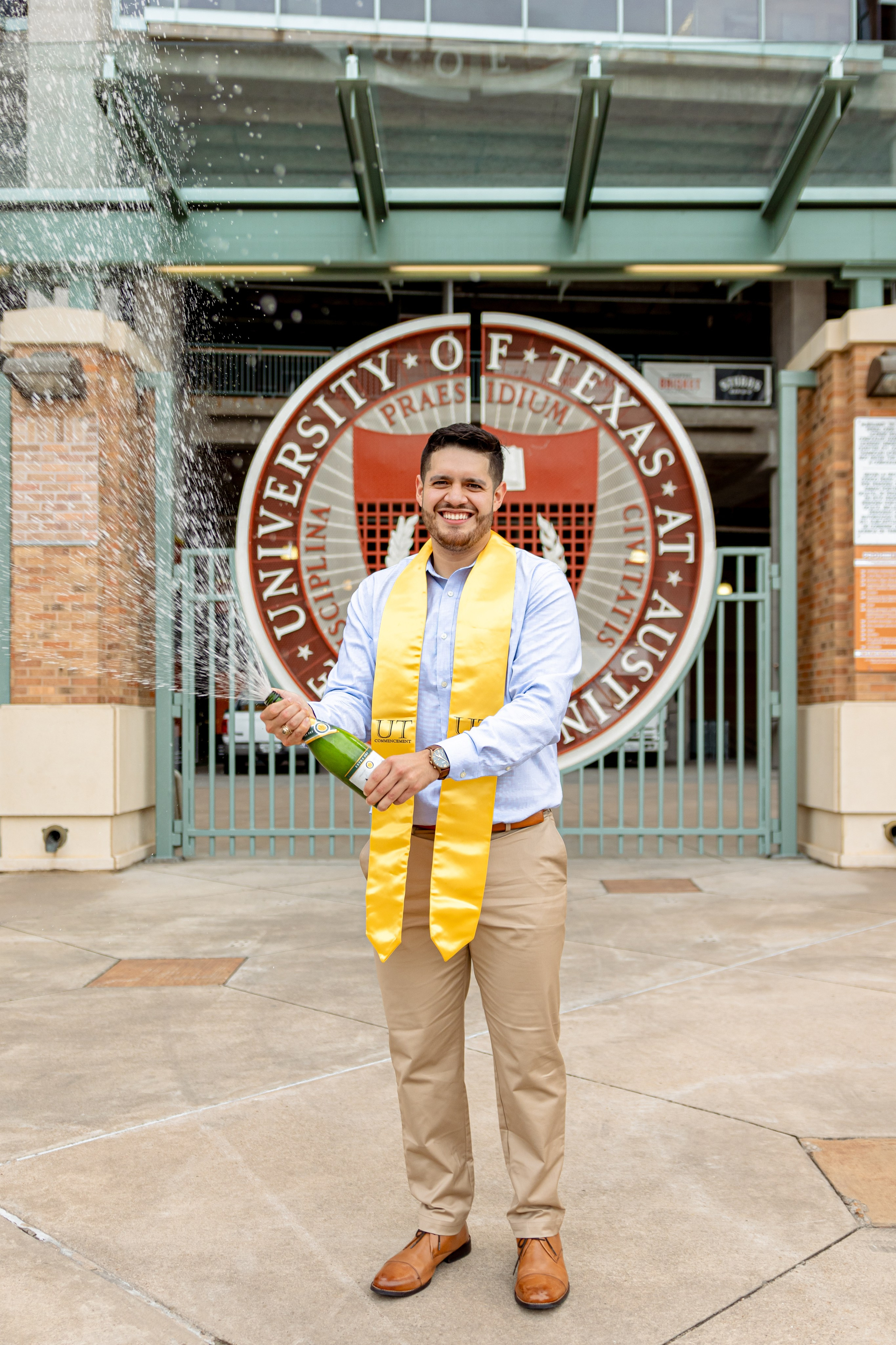 Pedro’s senior photoshoot at the University of Texas Austin
