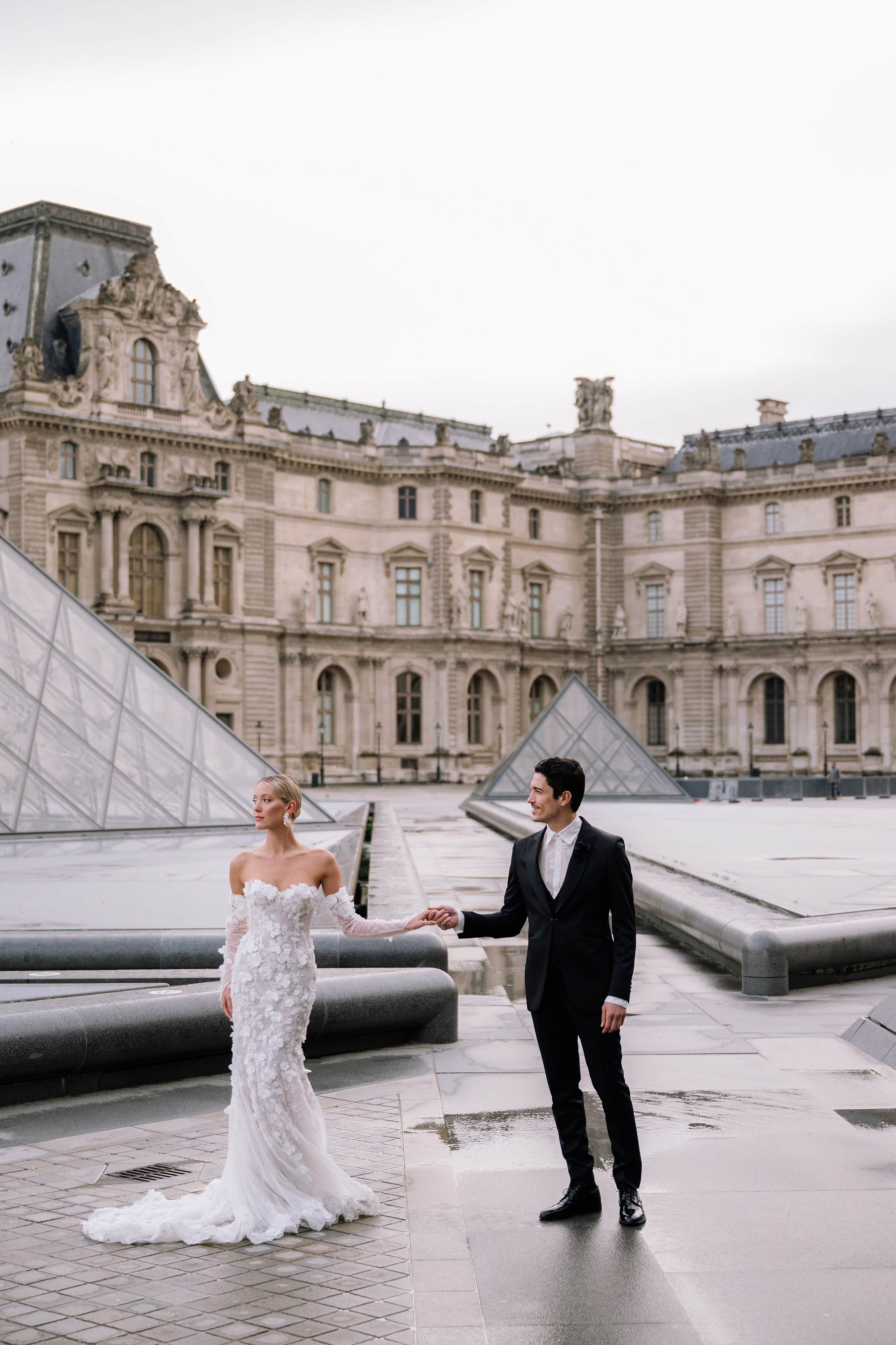 Paris Elopement Photography | Romantic Wedding Photos in Paris
