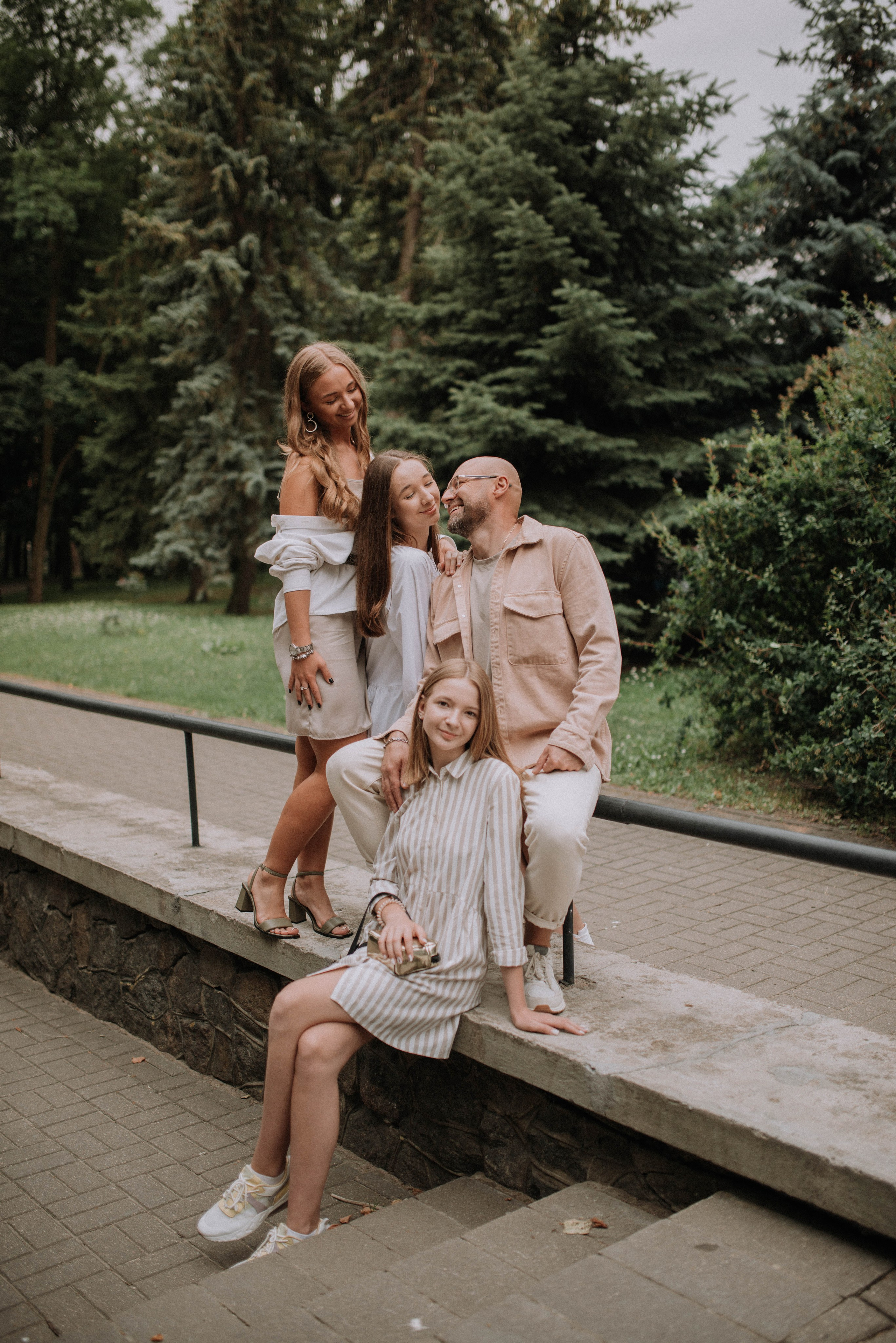 3 + 1 = The Family. Home page