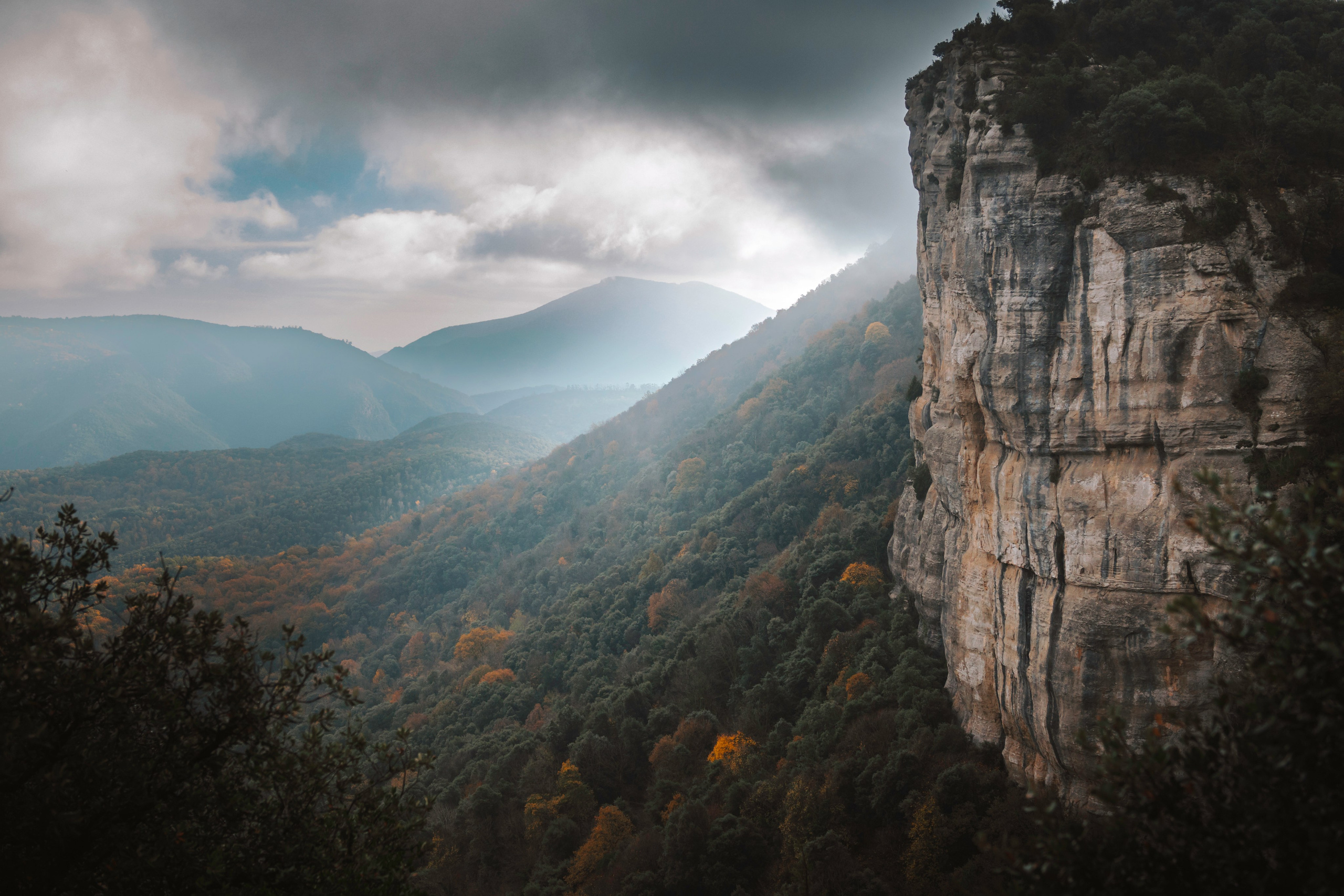 Rupit. Alba del Norte Studio