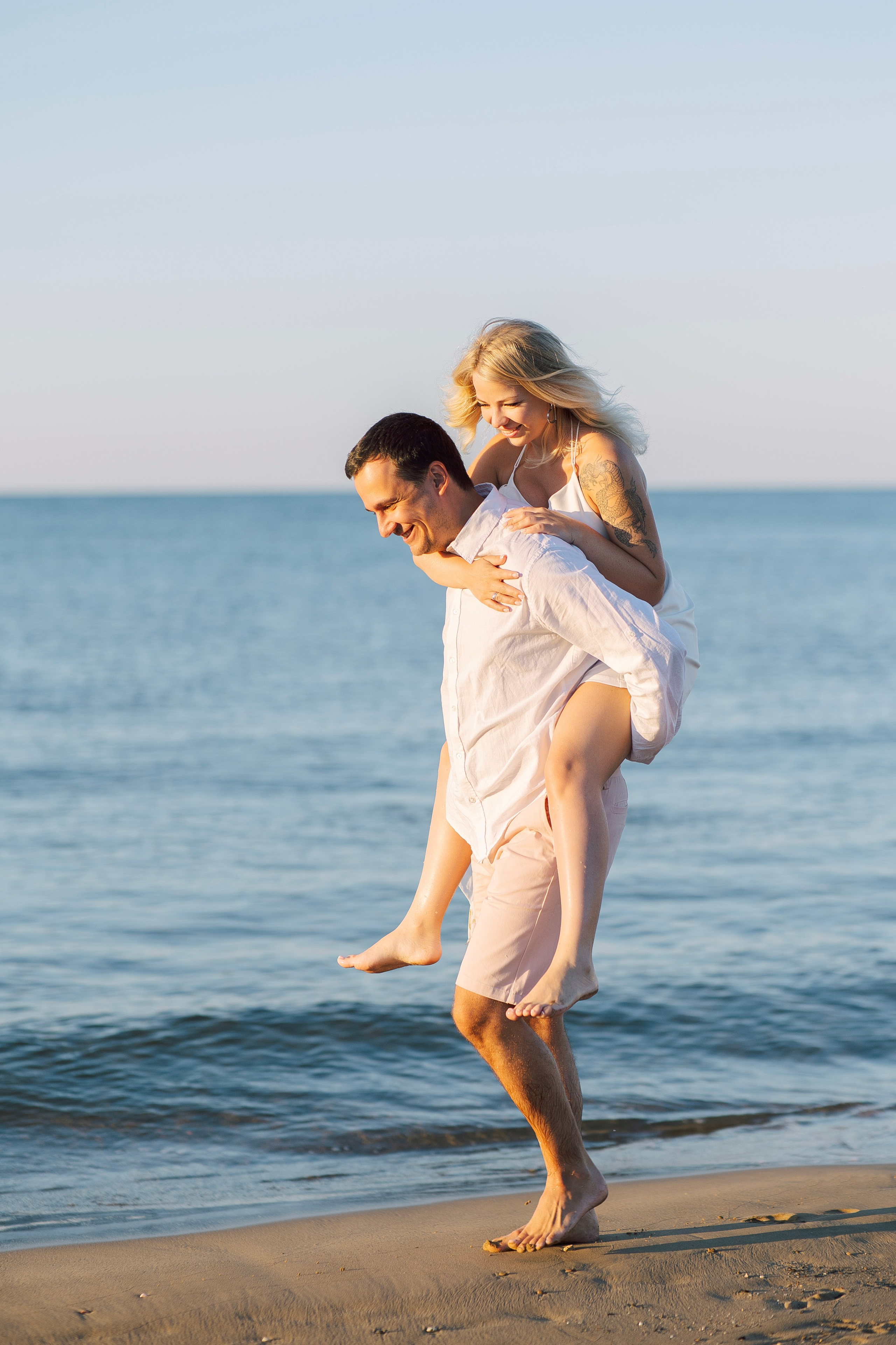 Sunset. Love Story on the beach in Side at sunrise. Professional Photographer in Alanya, Side, Belek, Antalya. Turkiye