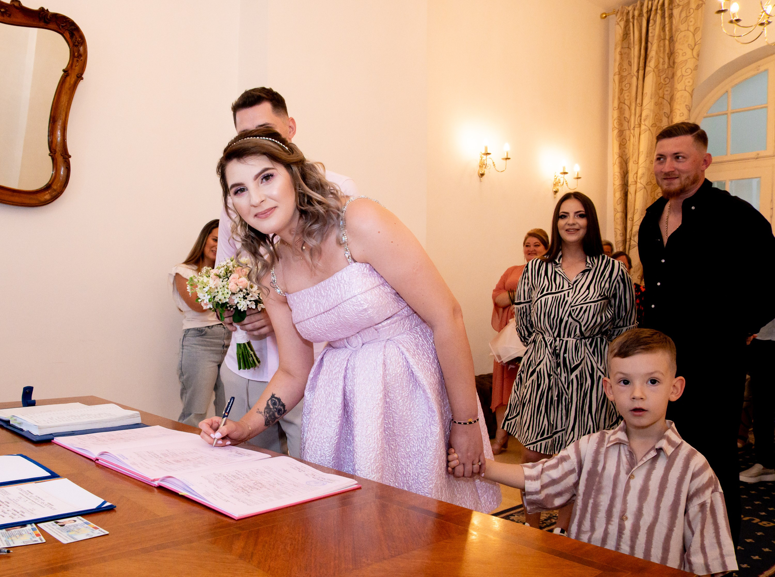 Alex & Flori Cununie Civilă. Fotograf de evenimente, nunta, botez, portrete - FotoStudio