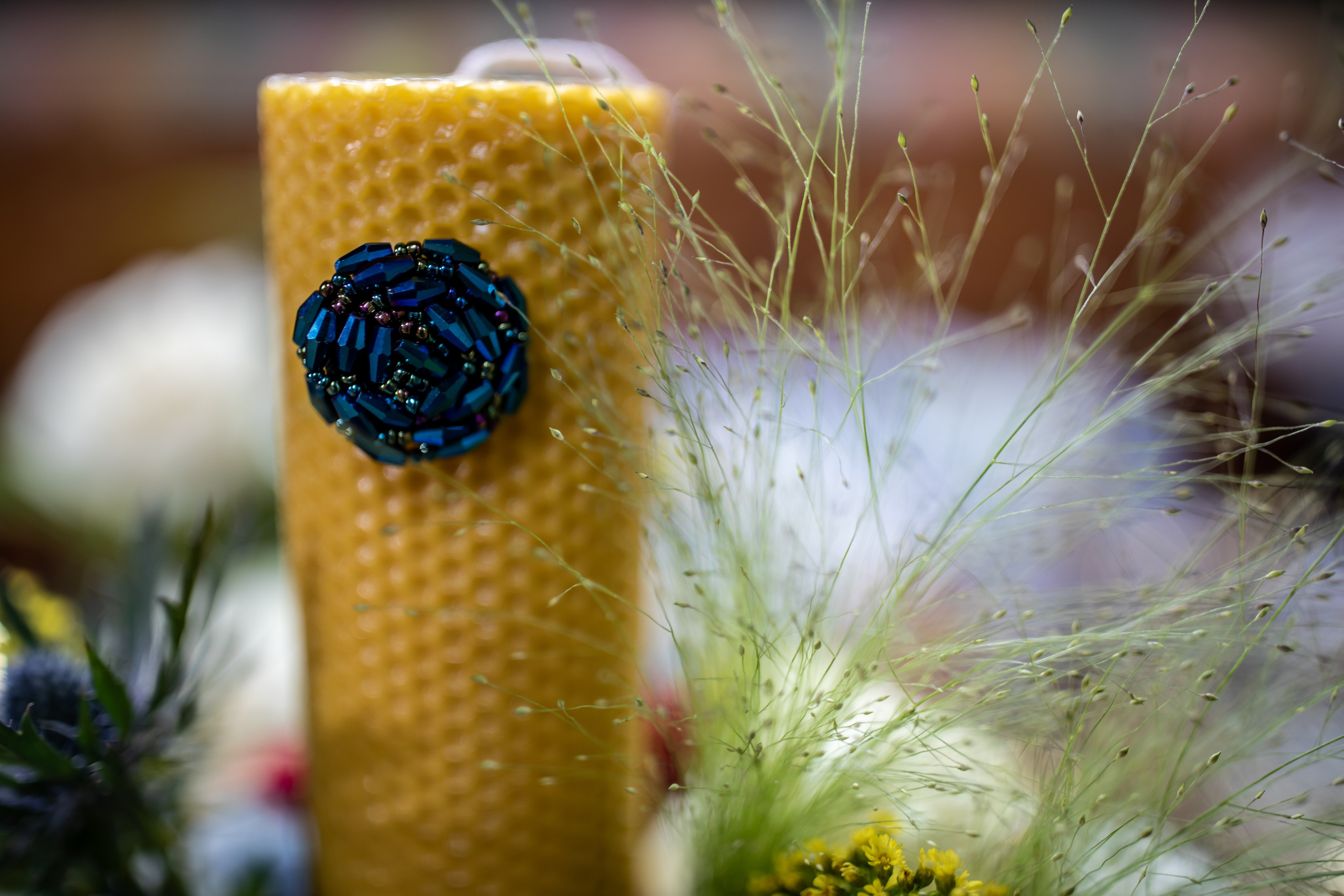 “Bebeluș botezat în biserică, ținut în brațe de nași”	•	“Detaliu cu lumânarea de botez decorată cu flori albe”	•	“Părinți emoționați alături de copilul lor la ceremonia de botez”	•	“Masa festivă de botez cu decor tematic și tort personalizat”	•	“Momentul în care preotul toarnă apă sfințită pe fruntea bebelușului”	“Bebeluș în rochie albă de botez, zâmbind în brațele mamei”	•	“Detaliu cu cruciulița de botez așezată pe o pernă de satin”	•	“Părinți și nași aprinzând lumânările în timpul ceremoniei de botez”	•	“Tort de botez decorat cu figurine tematice și numele copilului”	•	“Copil botezat dormind liniștit în pătuțul decorat festiv”	•	“Momentul în care preotul binecuvântează copilul în fața altarului”	•	“Invitați adunându-se în jurul mesei festive la petrecerea de botez”	•	“Bebeluș ținând în mână o jucărie personalizată primită la botez”	•	“Familie fericită pozând împreună după ceremonia de botez”	•	“Decor tematic cu baloane și flori la locația petrecerii de botez” fotograf Botoșani fotograf evenimente fotograf botez Alin Chirila fotograf alinofotostudio,- Preotul ținându-l pe micuțul Mathias Gabriel la botez, în biserica Înălțarea Domnului, Copălău  - Detalii de la botezul lui Mathias – lumânare, trusou și icoană  - Familia lui Mathias Gabriel alături de micuț, în ziua botezului  - Portret emoționant cu mama și bebelușul în brațe, în biserică,fotograf profesionist evenimente Botoșani, Iași, Suceava, Fălticeni, Bacău, Pașcani, Roman - AlinoFotoStudio by Alin Chirilă - servicii foto nuntă, botez, cununie, ședințe foto creative, albume personalizate, fotografii emoționante și calitative pentru cele mai importante momente din viață,fotograf nuntă Botoșani Alin Chirilă,  ședință foto botez Iași - AlinoFotoStudio,  servicii fotograf profesionist evenimente Suceava,  fotograf cununie civilă Fălticeni - Alin Chirilă,  album foto nuntă personalizat Bacău.“Bebeluș botezat în biserică, ținut în brațe de nași”	•	“Detaliu cu lumânarea de botez decorată cu flori albe”	•	“Părinți emoționați alături de copilul lor la ceremonia de botez”	•	“Masa festivă de botez cu decor tematic și tort personalizat”	•	“Momentul în care preotul toarnă apă sfințită pe fruntea bebelușului”	“Bebeluș în rochie albă de botez, zâmbind în brațele mamei”	•	“Detaliu cu cruciulița de botez așezată pe o pernă de satin”	•	“Părinți și nași aprinzând lumânările în timpul ceremoniei de botez”	•	“Tort de botez decorat cu figurine tematice și numele copilului”	•	“Copil botezat dormind liniștit în pătuțul decorat festiv”	•	“Momentul în care preotul binecuvântează copilul în fața altarului”	•	“Invitați adunându-se în jurul mesei festive la petrecerea de botez”	•	“Bebeluș ținând în mână o jucărie personalizată primită la botez”	•	“Familie fericită pozând împreună după ceremonia de botez”	•	“Decor tematic cu baloane și flori la locația petrecerii de botez” fotograf Botoșani fotograf evenimente fotograf botez Alin Chirila fotograf alinofotostudio.fotograf botez Amelis Maria, fotografie botez Botoșani, fotograf Alin Chirilă, amintiri botez, fotografii botez, botez Amelis Maria, fotograf copii, fotografie botez în Botoșani,