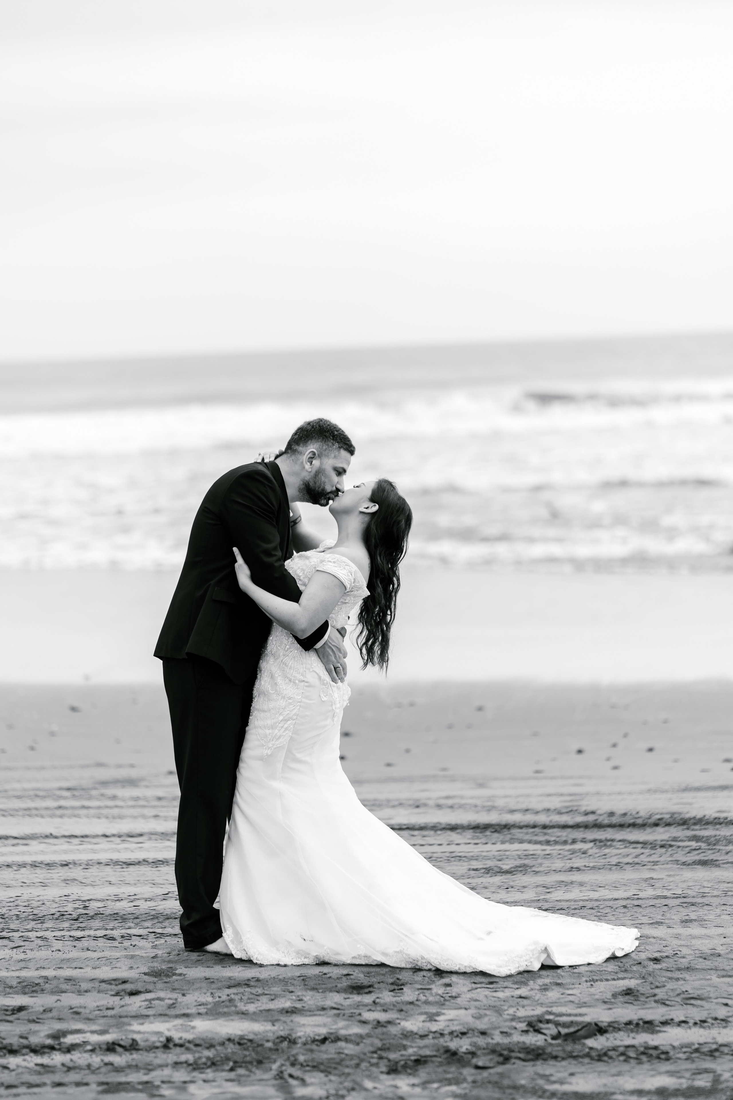 Honeymoon Photoshoot in Bali. Female Photographer in Bali