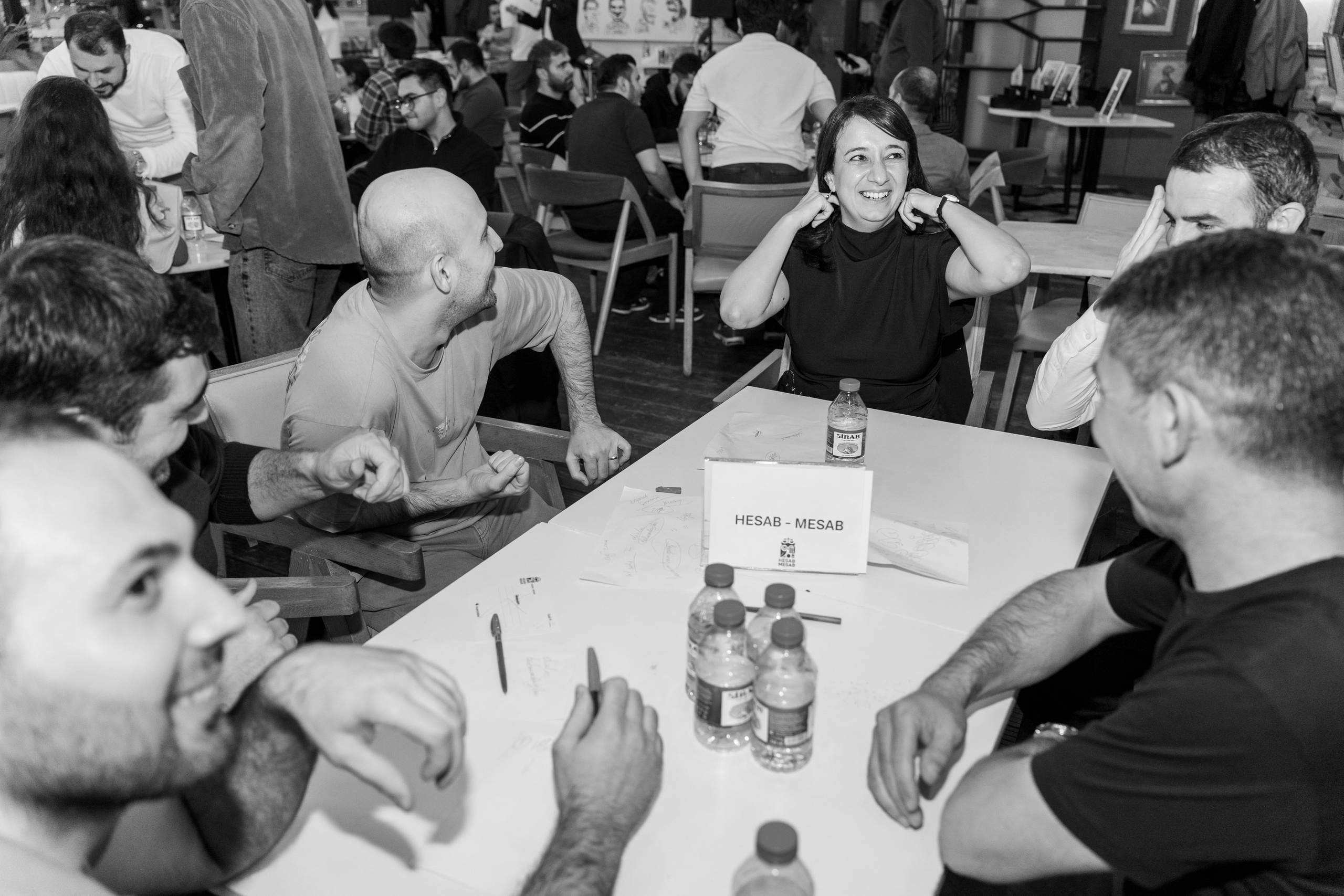 Azəronline şirkətinin əməkdaşlarının “Nə? Harada? Nə zaman?” oyunu. Fotoqraf Vəli Məmmədov