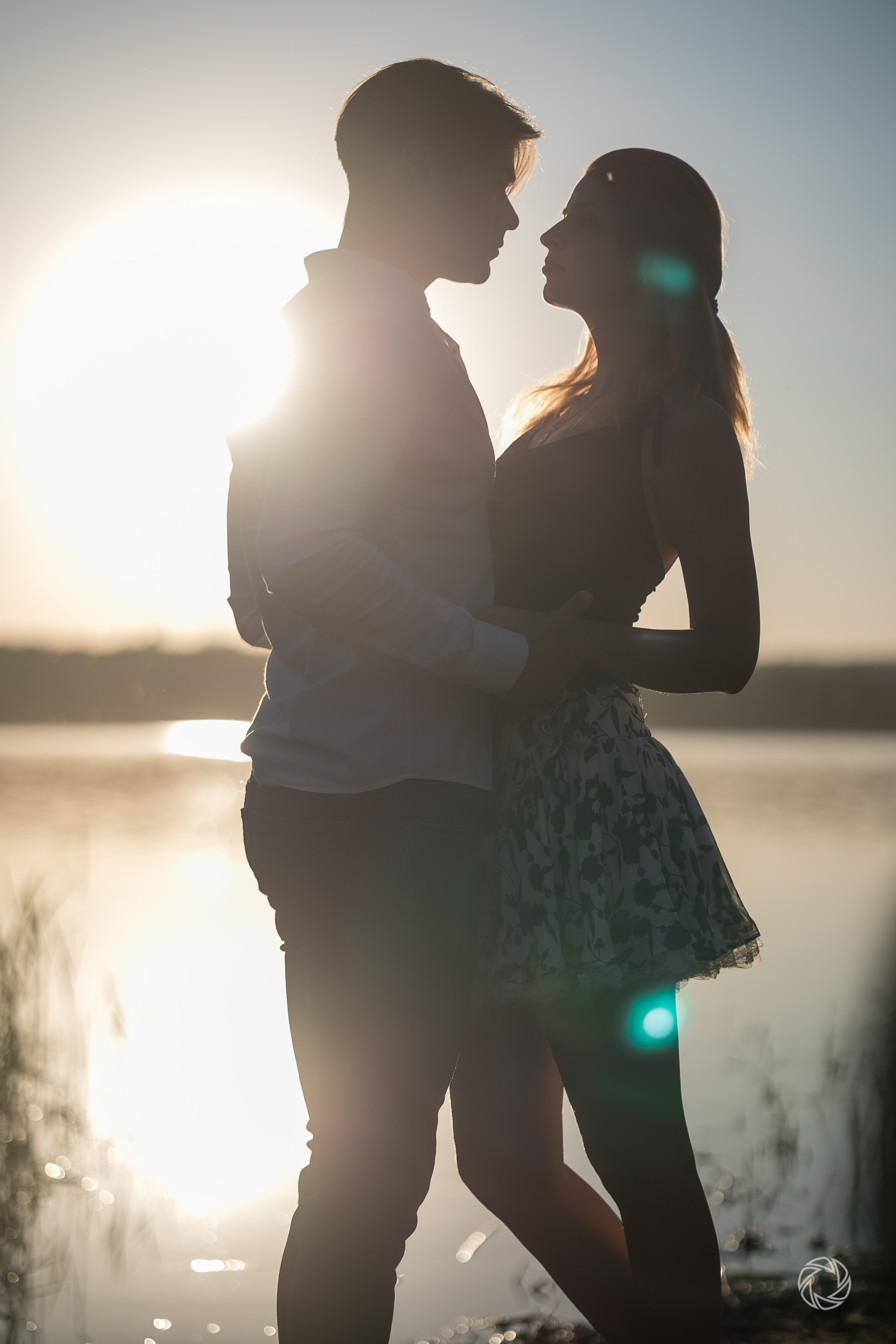 Sunset by the lake. ✔️ Servicii foto si video in Chisinau Moldova - Cinematic.md