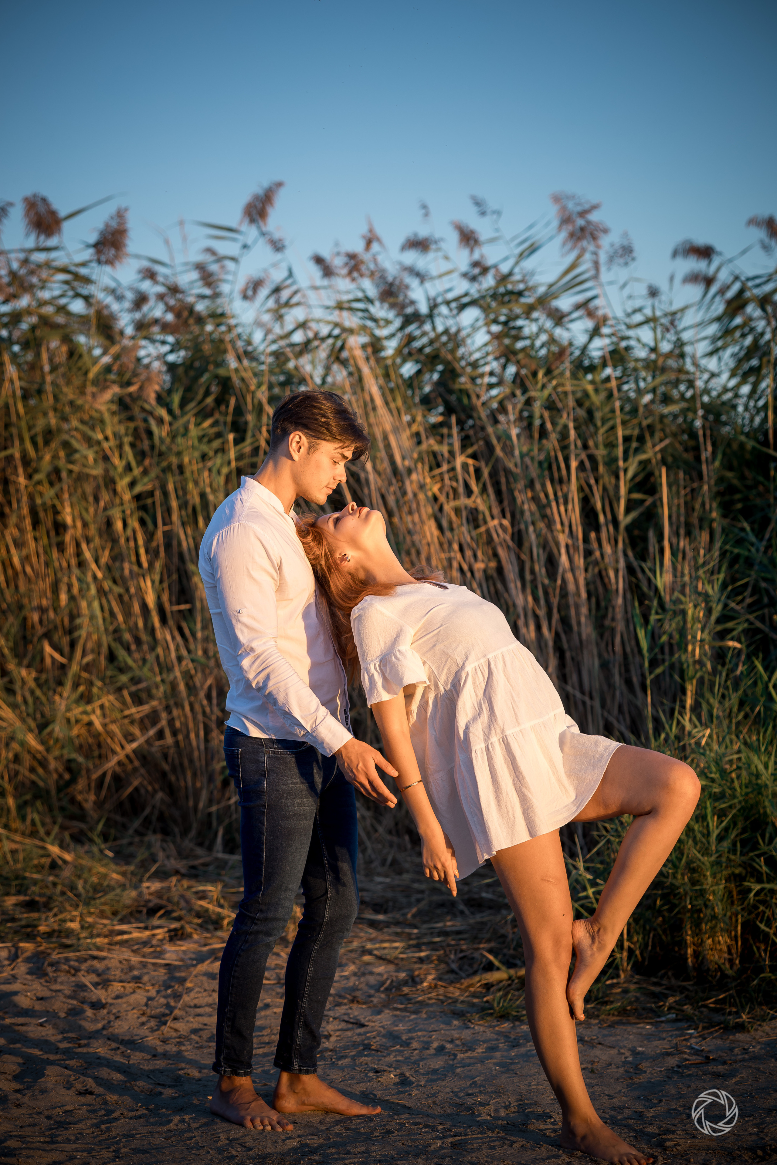 Sunset by the lake. ✔️ Servicii foto si video in Chisinau Moldova - Cinematic.md