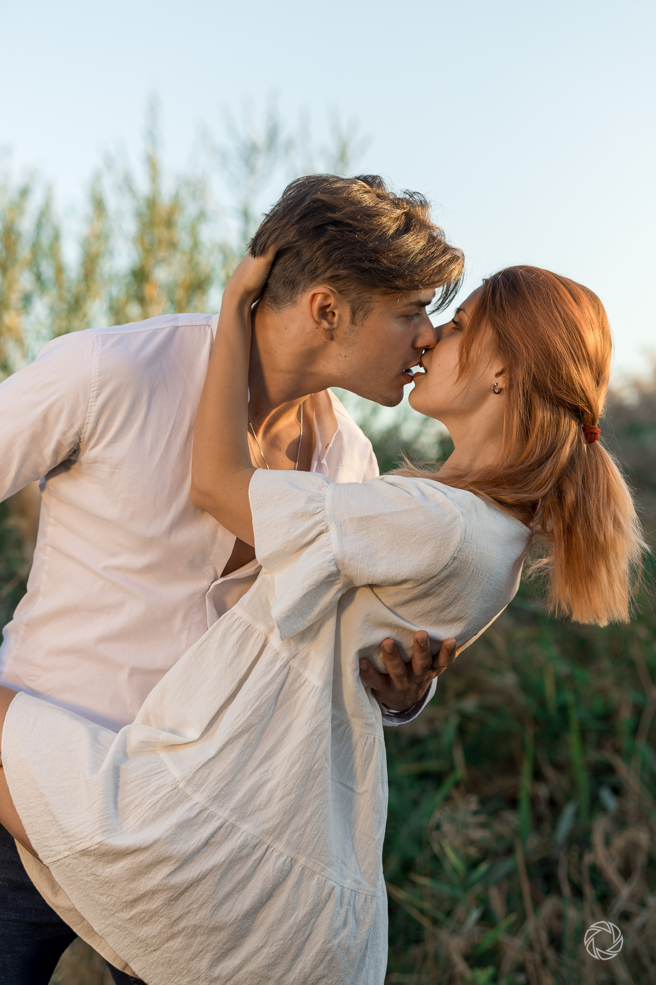 Sunset by the lake. ✔️ Servicii foto si video in Chisinau Moldova - Cinematic.md