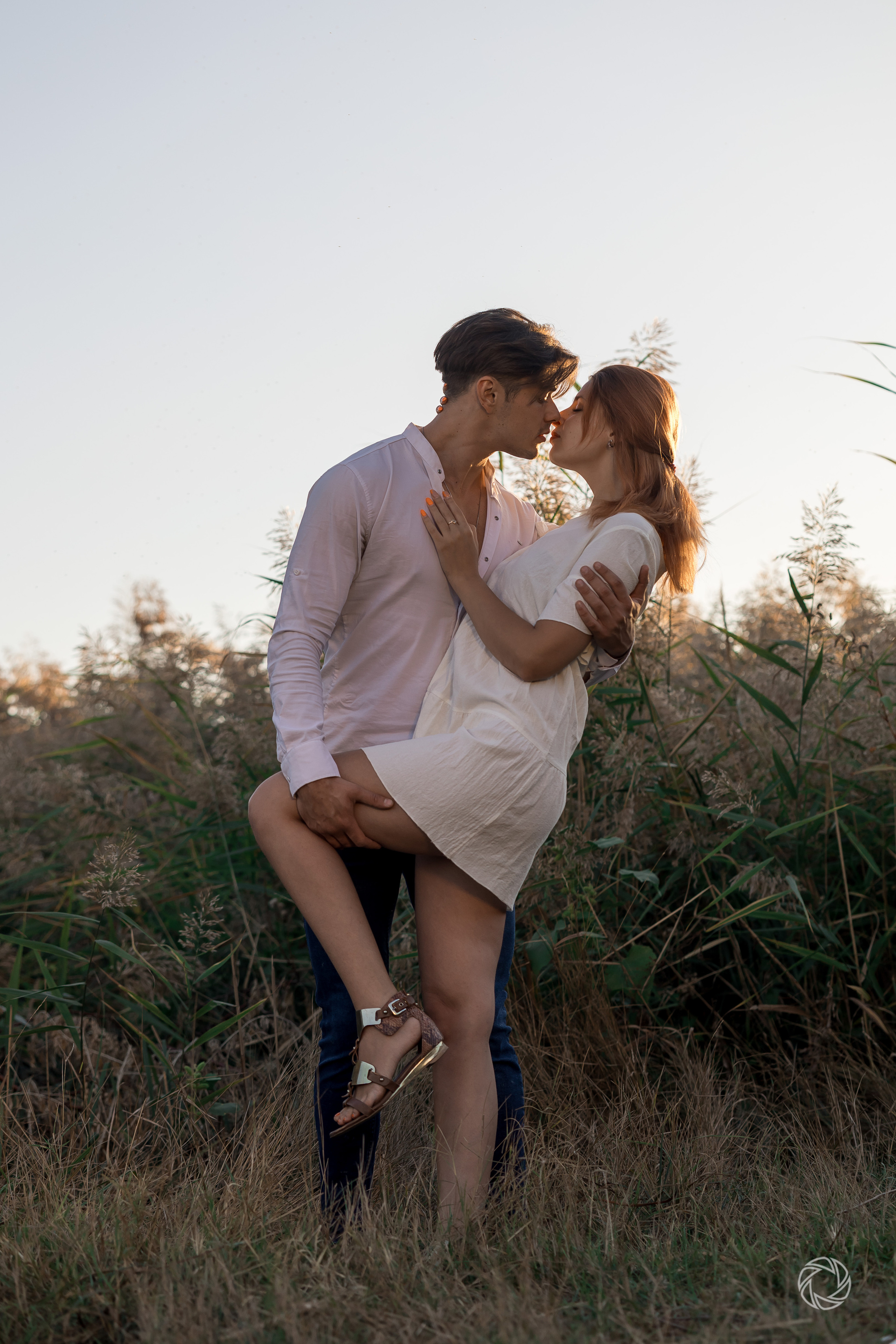 Sunset by the lake. ✔️ Servicii foto si video in Chisinau Moldova - Cinematic.md