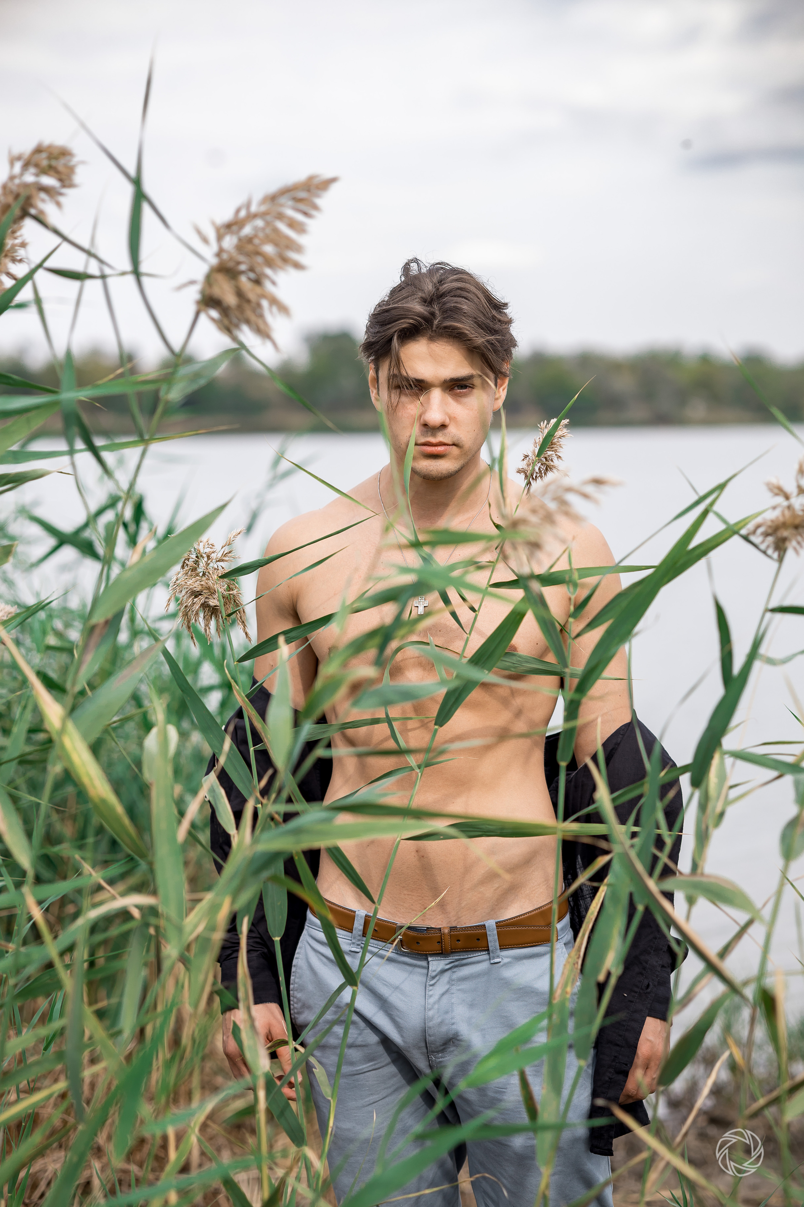 Мужской портрет, природа. ✔️ Servicii foto si video in Chisinau Moldova - Cinematic.md