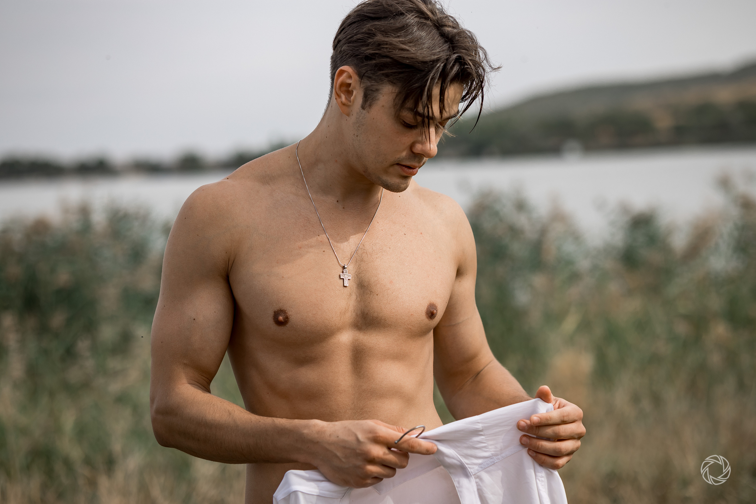 Мужской портрет, природа. ✔️ Servicii foto si video in Chisinau Moldova - Cinematic.md