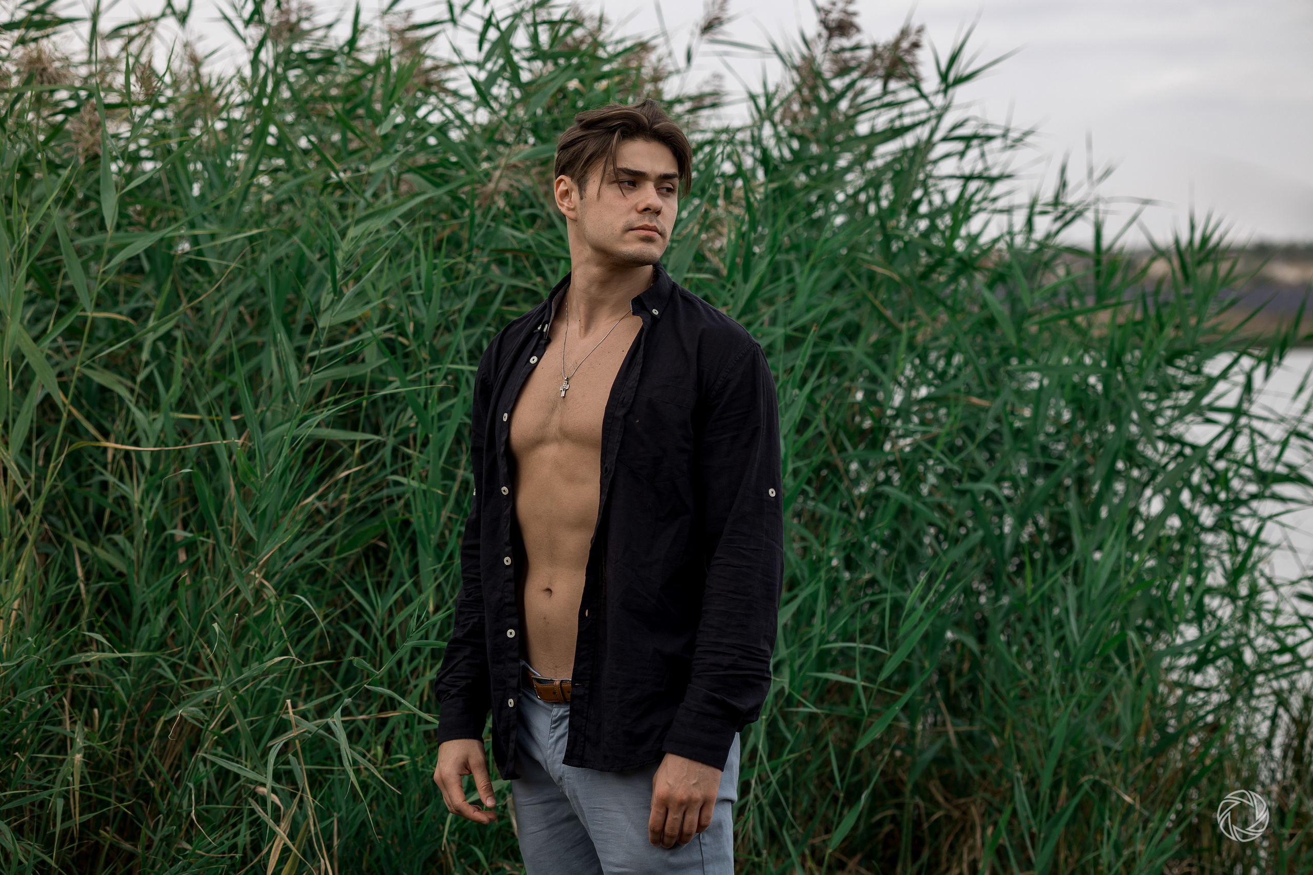 Мужской портрет, природа. ✔️ Servicii foto si video in Chisinau Moldova - Cinematic.md