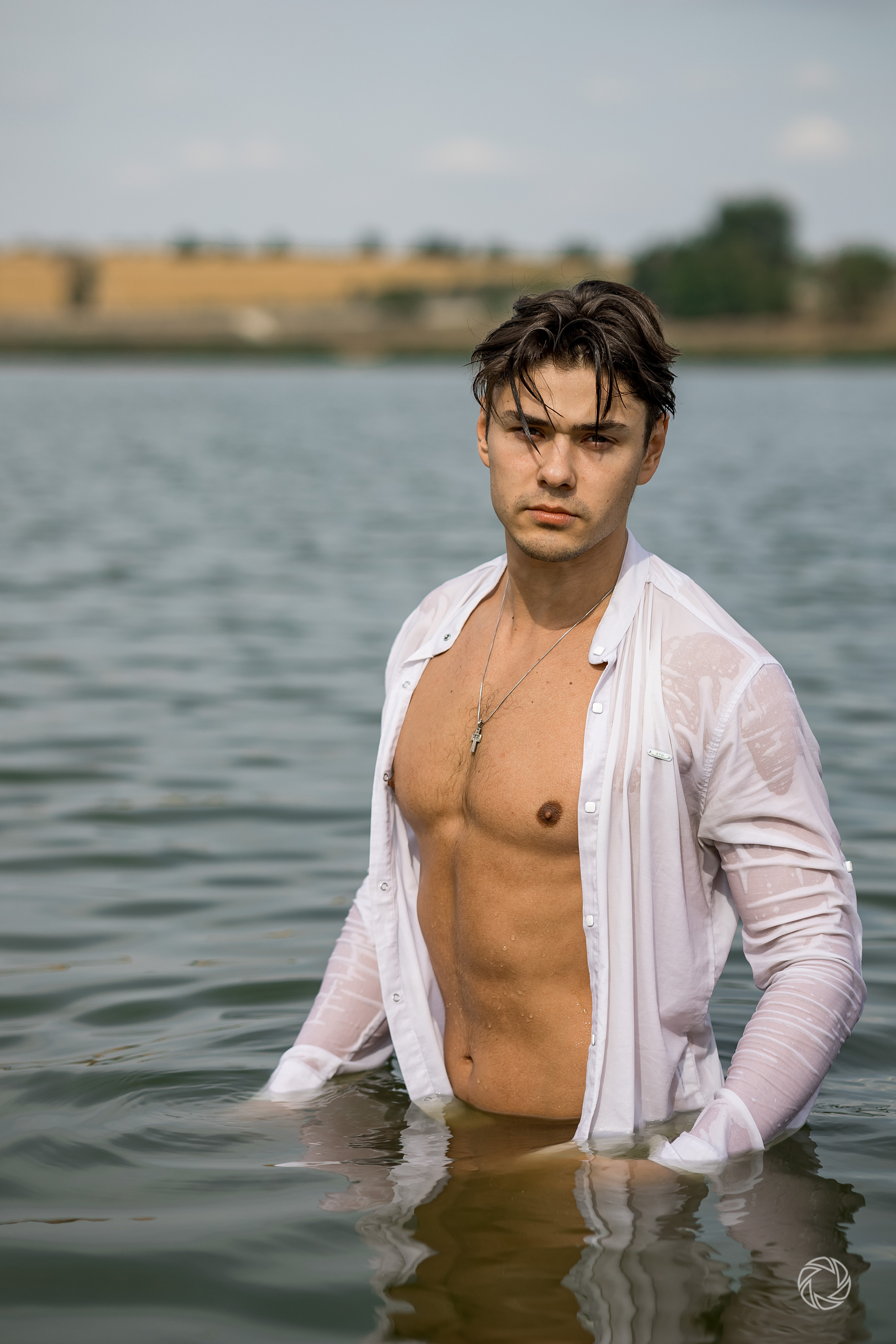 Мужской портрет, природа. ✔️ Servicii foto si video in Chisinau Moldova - Cinematic.md