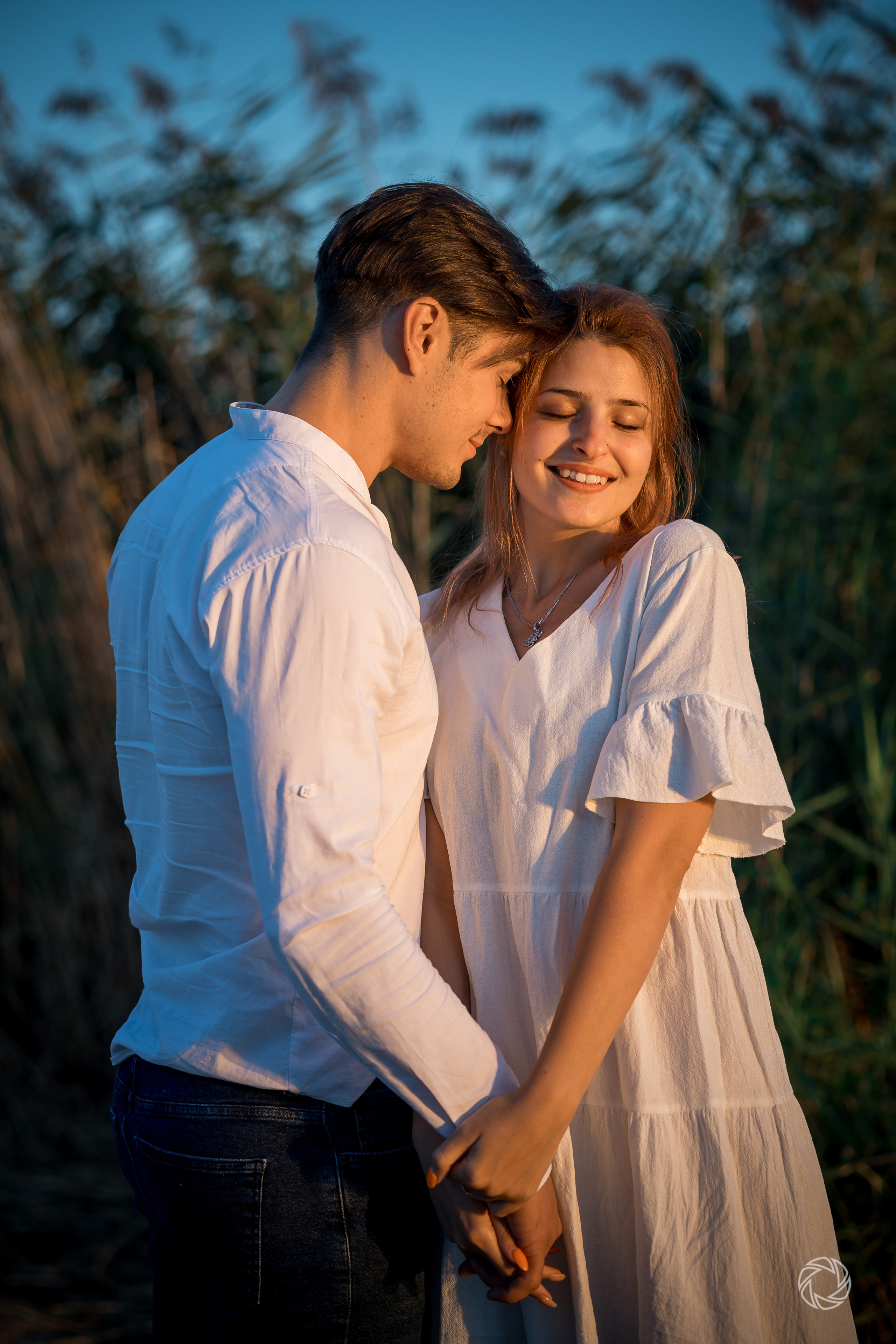 Sunset by the lake. ✔️ Servicii foto si video in Chisinau Moldova - Cinematic.md