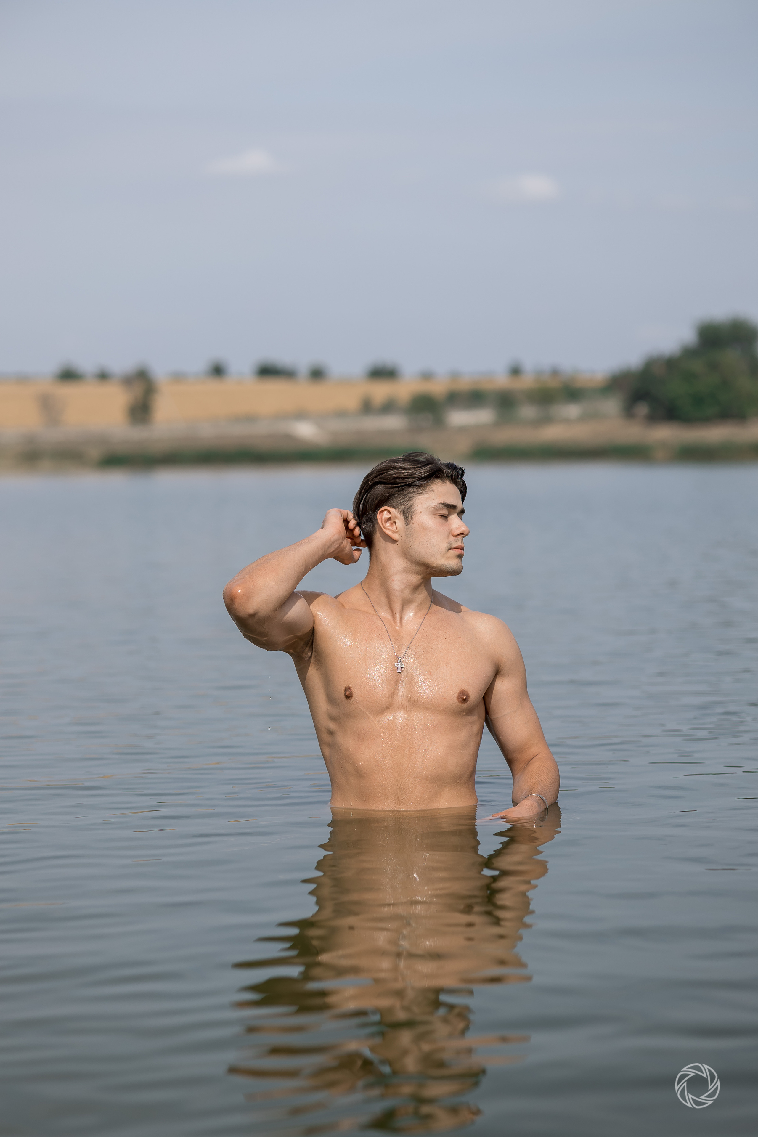 Мужской портрет, природа. ✔️ Servicii foto si video in Chisinau Moldova - Cinematic.md