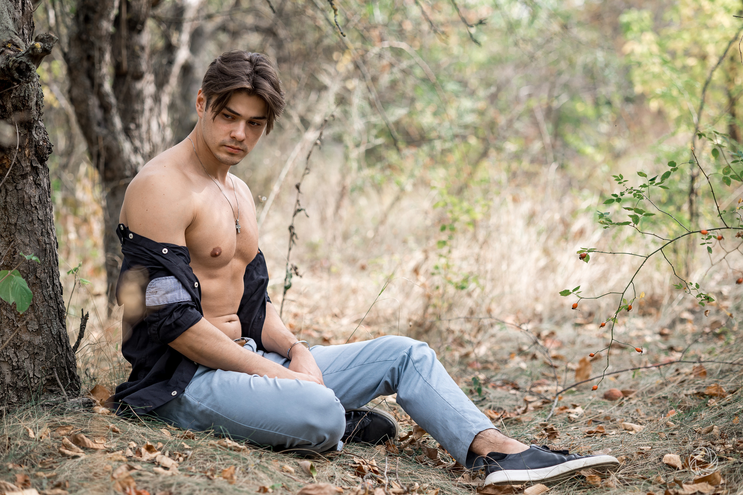 Мужской портрет, природа. ✔️ Servicii foto si video in Chisinau Moldova - Cinematic.md