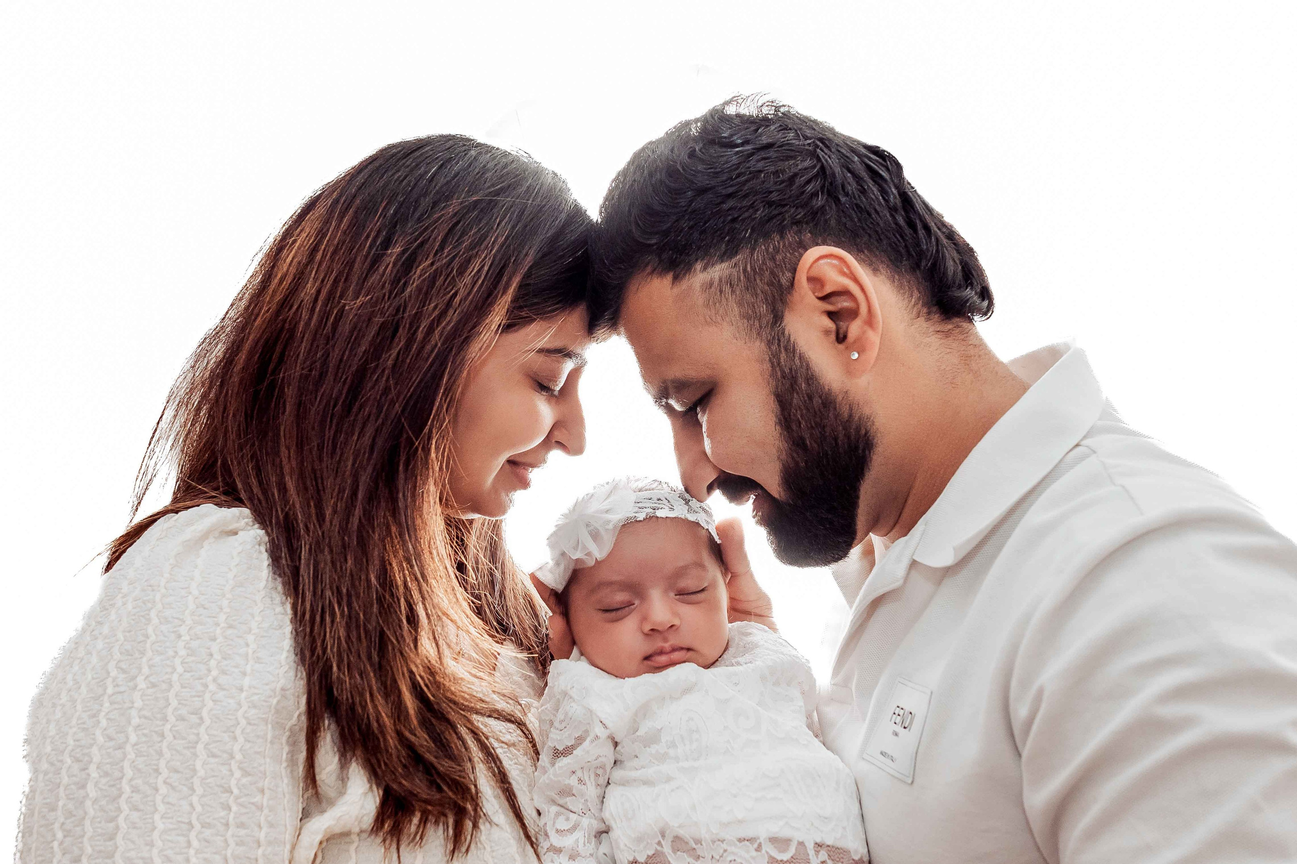 Pahel. JY Productions