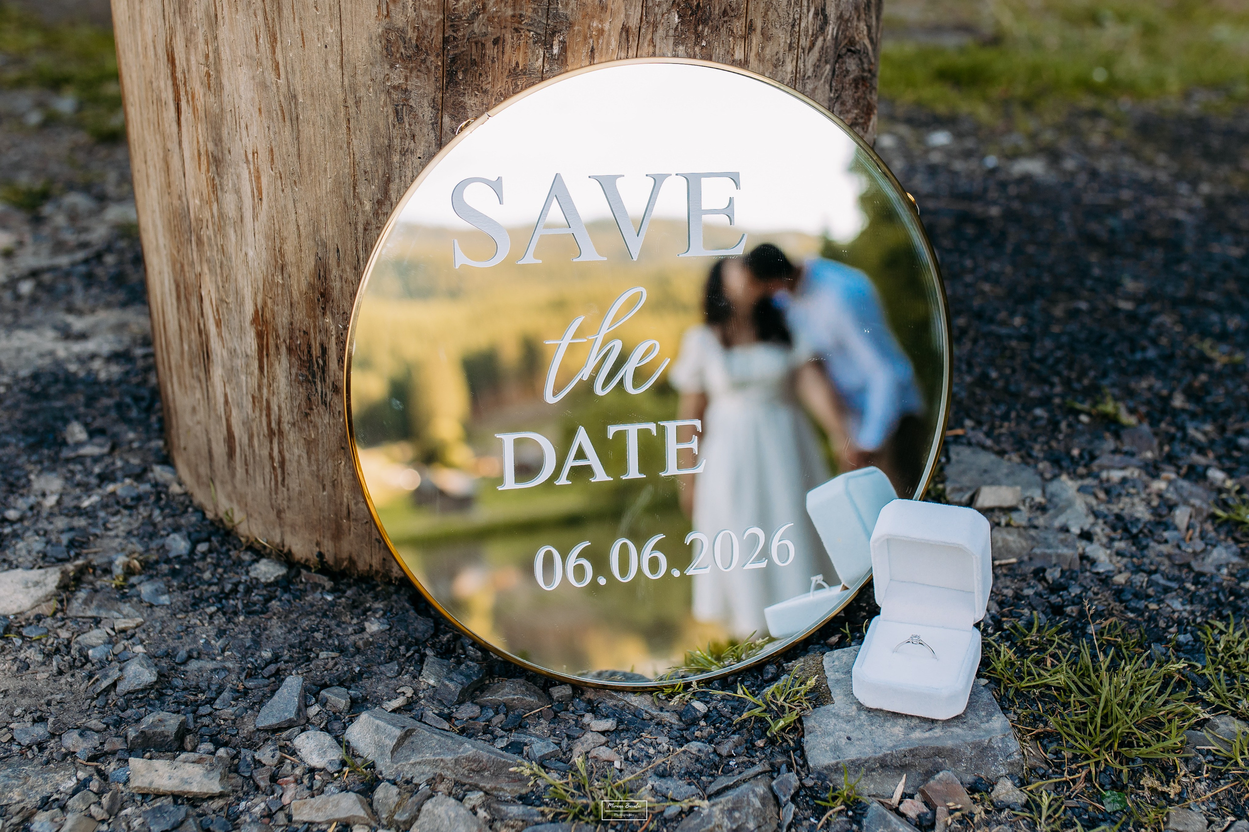 Save the Date- Daniela & Andrei. Acasa
