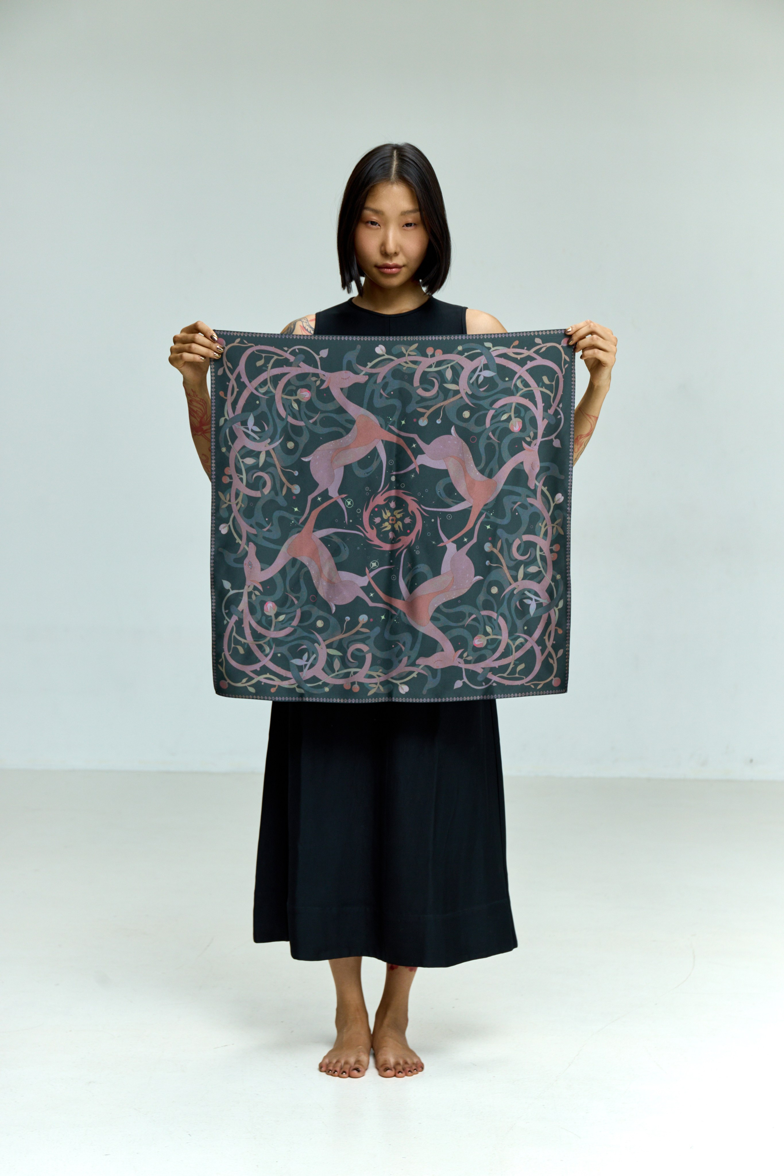 ПЛАТОК ОТ ИРИНА И ОЛЬГА ЕРТАХАНОВЫ