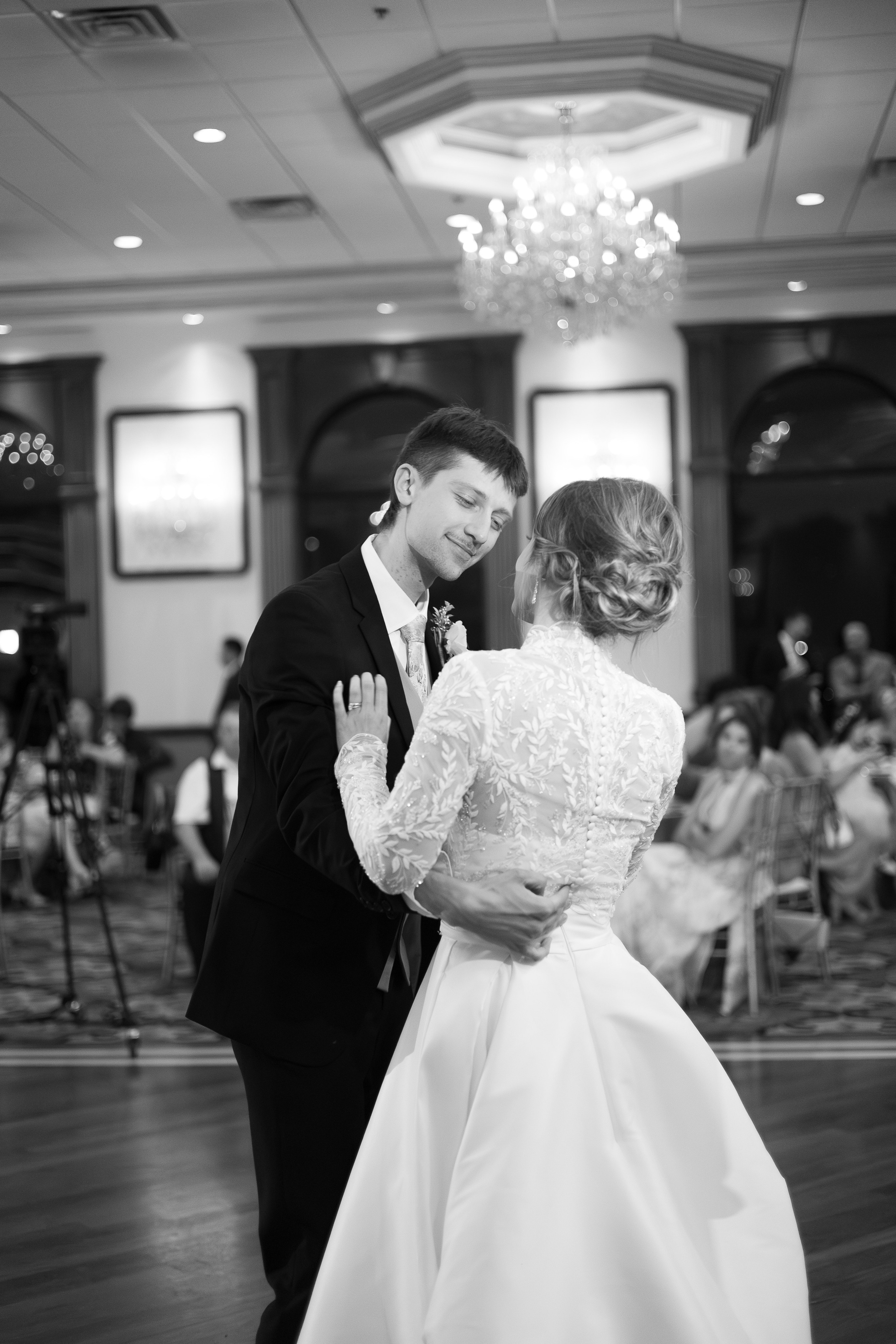 Patrycja & Peter | Polish-American Catholic Wedding in Chicago. Chicago Wedding Photographer | Margarita Chudinova