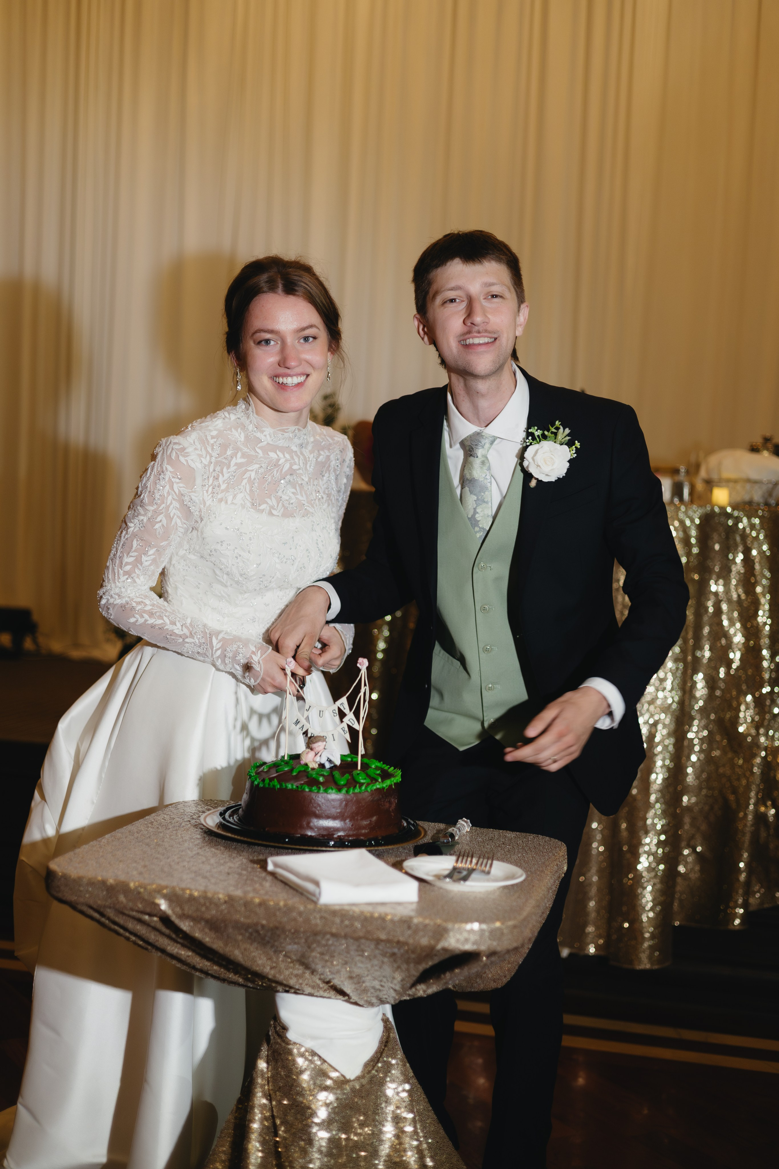 Patrycja & Peter | Polish-American Catholic Wedding in Chicago. Chicago Wedding Photographer | Margarita Chudinova