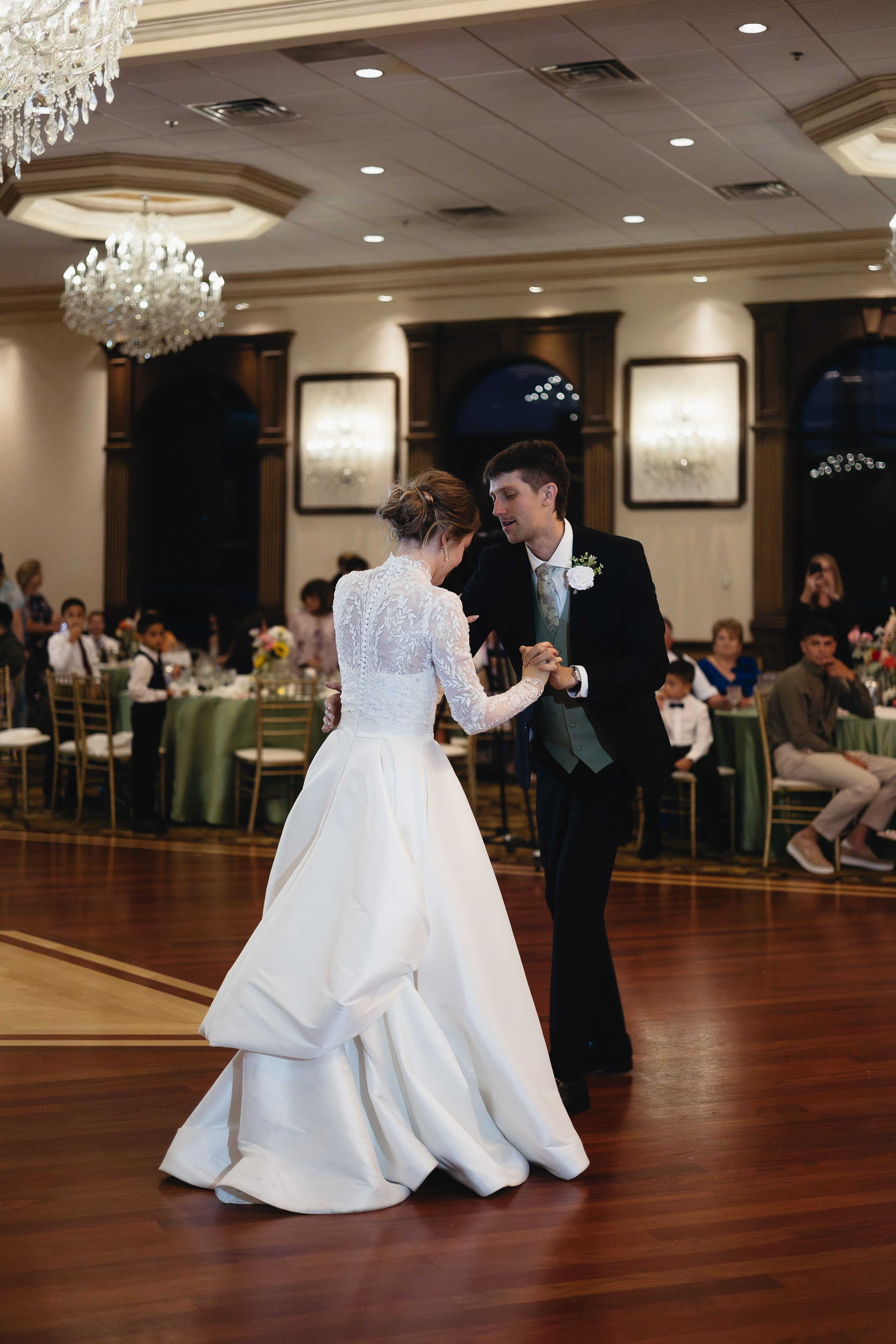 Patrycja & Peter | Polish-American Catholic Wedding in Chicago. Chicago Wedding Photographer | Margarita Chudinova
