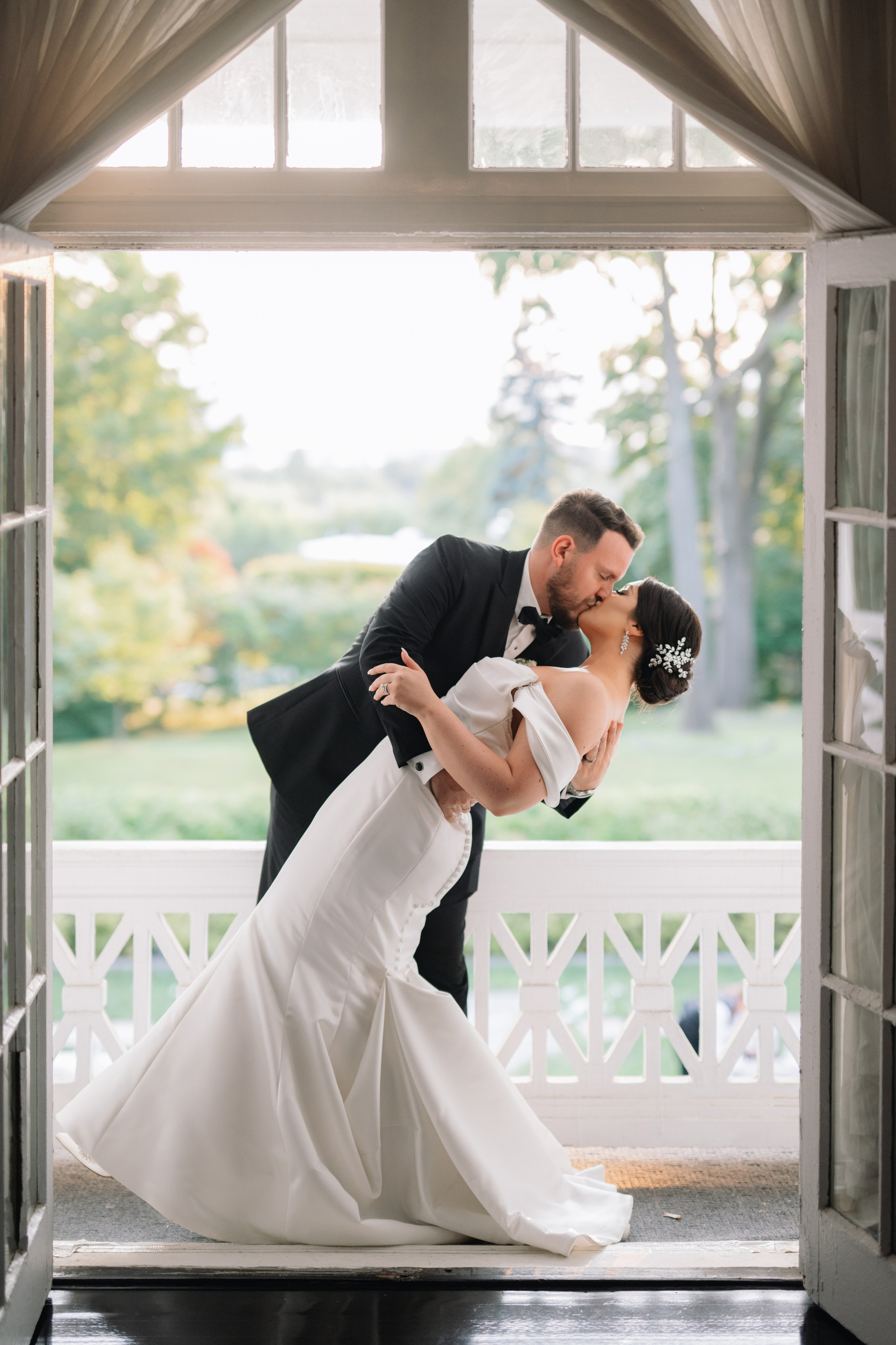 Summer Wedding at The Briarcliff Manor | Taylor & Richie | New York Wedding Photography