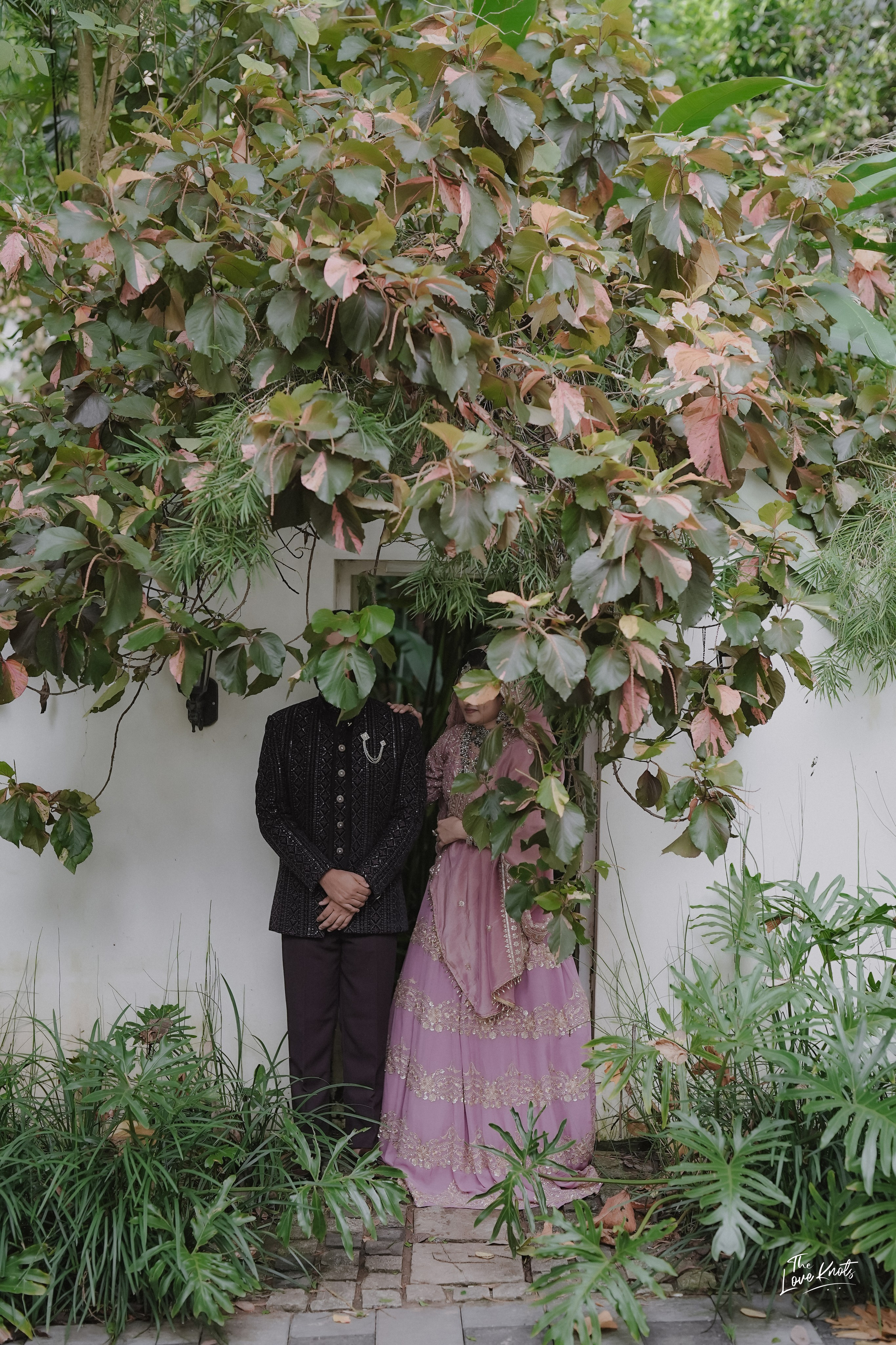 SHIBIL / RISLA. Theloveknots