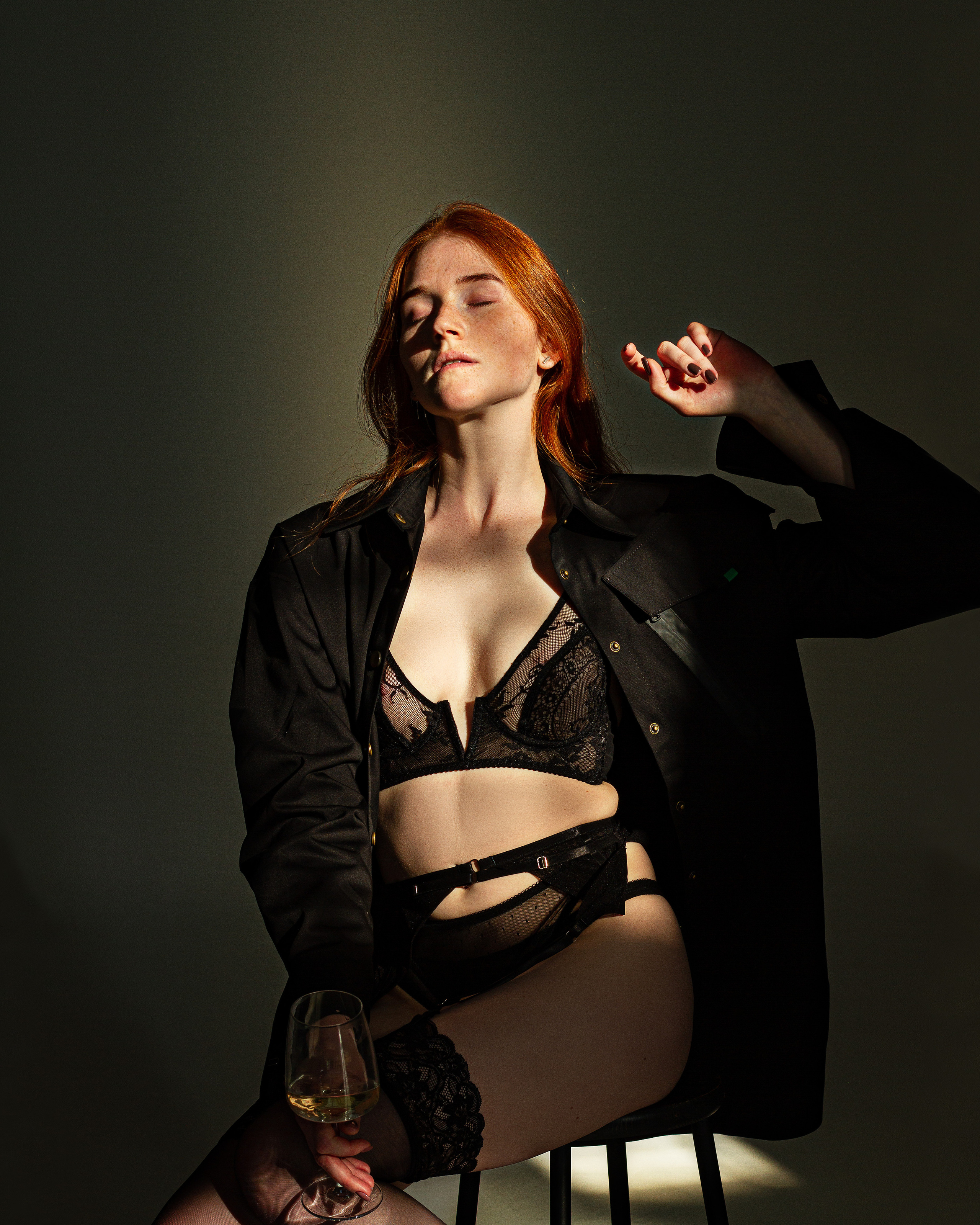 Single. Portrait photographer in Warsaw